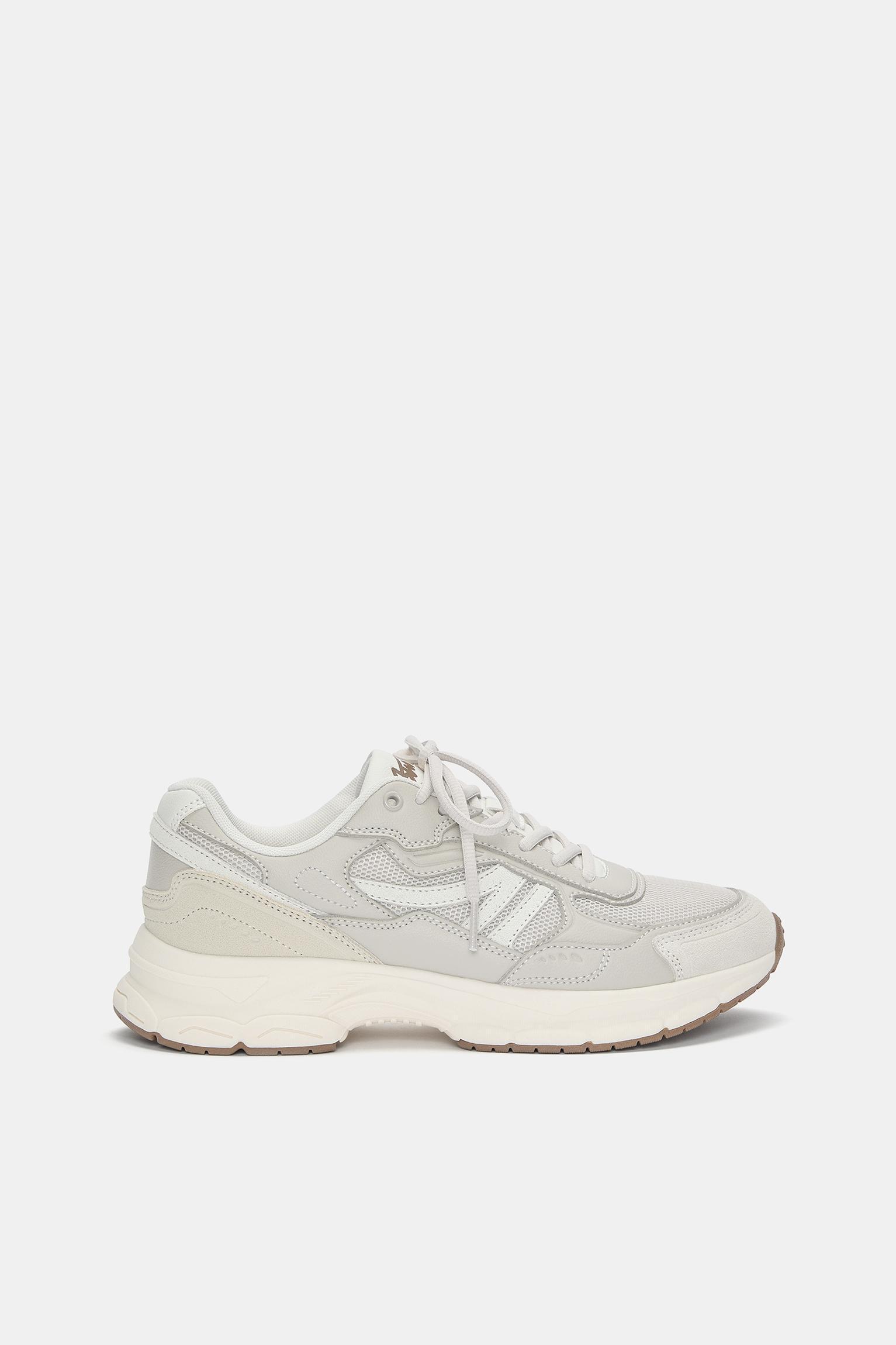 Multi-piece sneakers Product Image