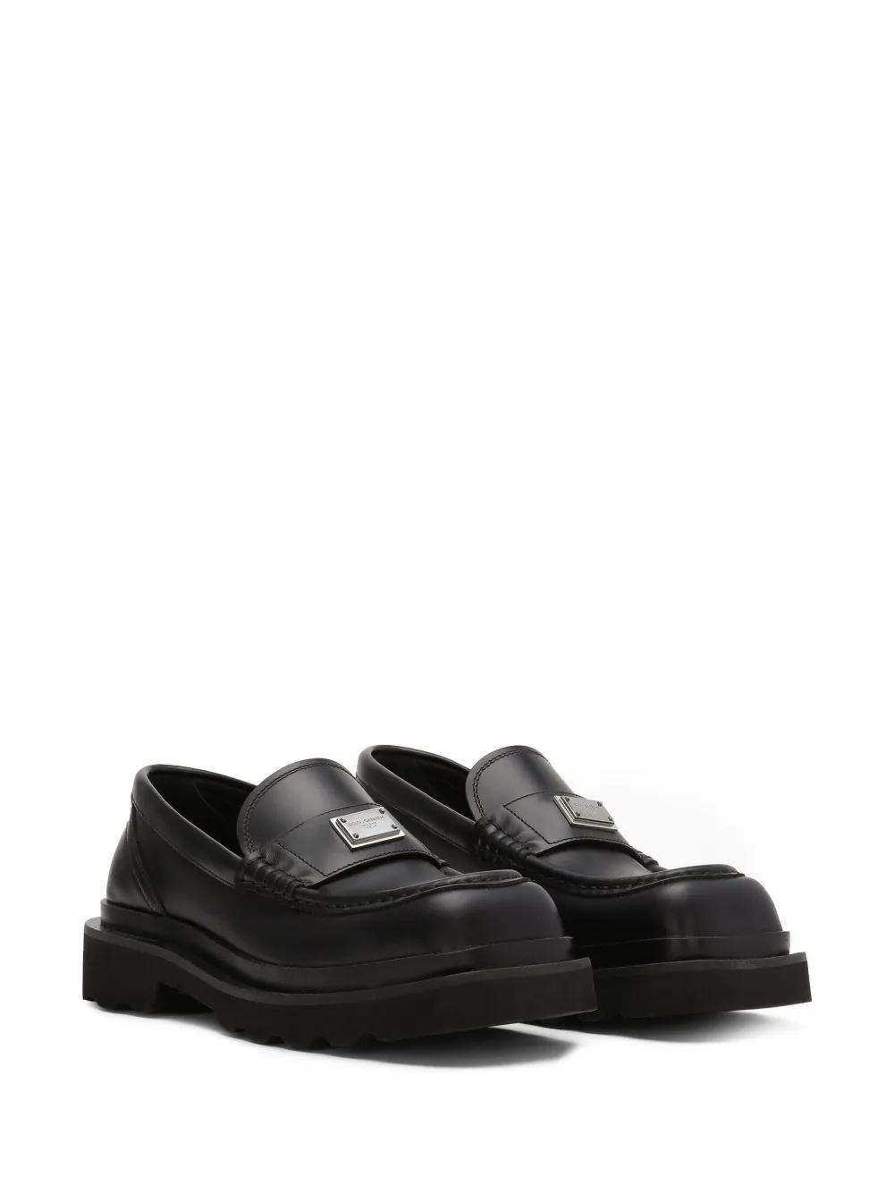 logo-plaque leather loafers  Product Image
