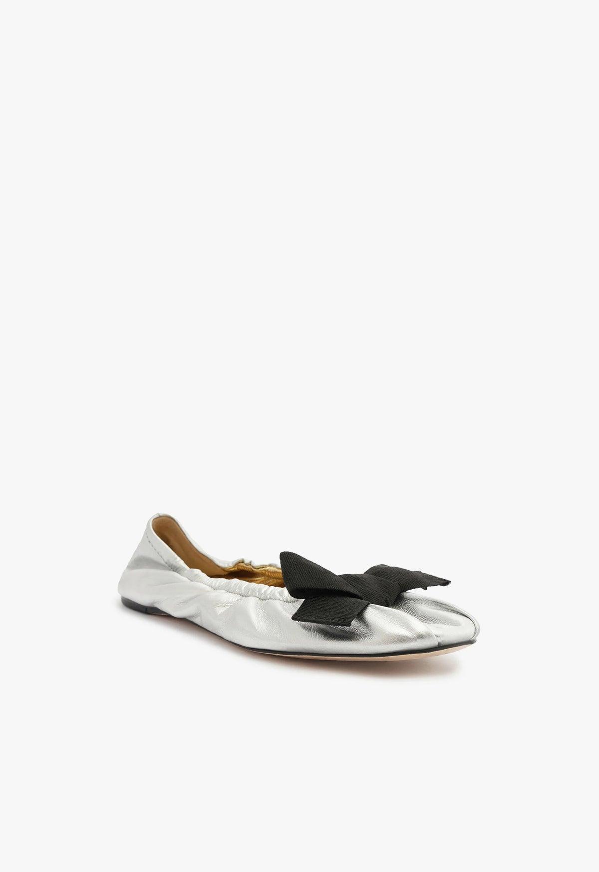 Suzanne Leather Flat Product Image