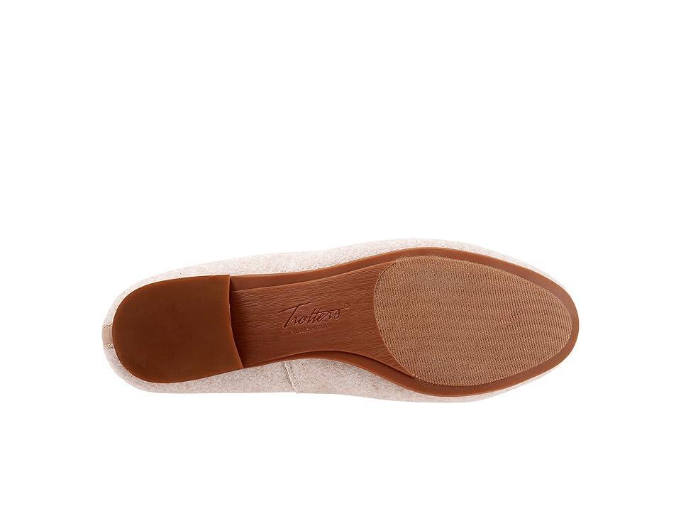 Trotters Glory Felt) Women's Shoes Product Image
