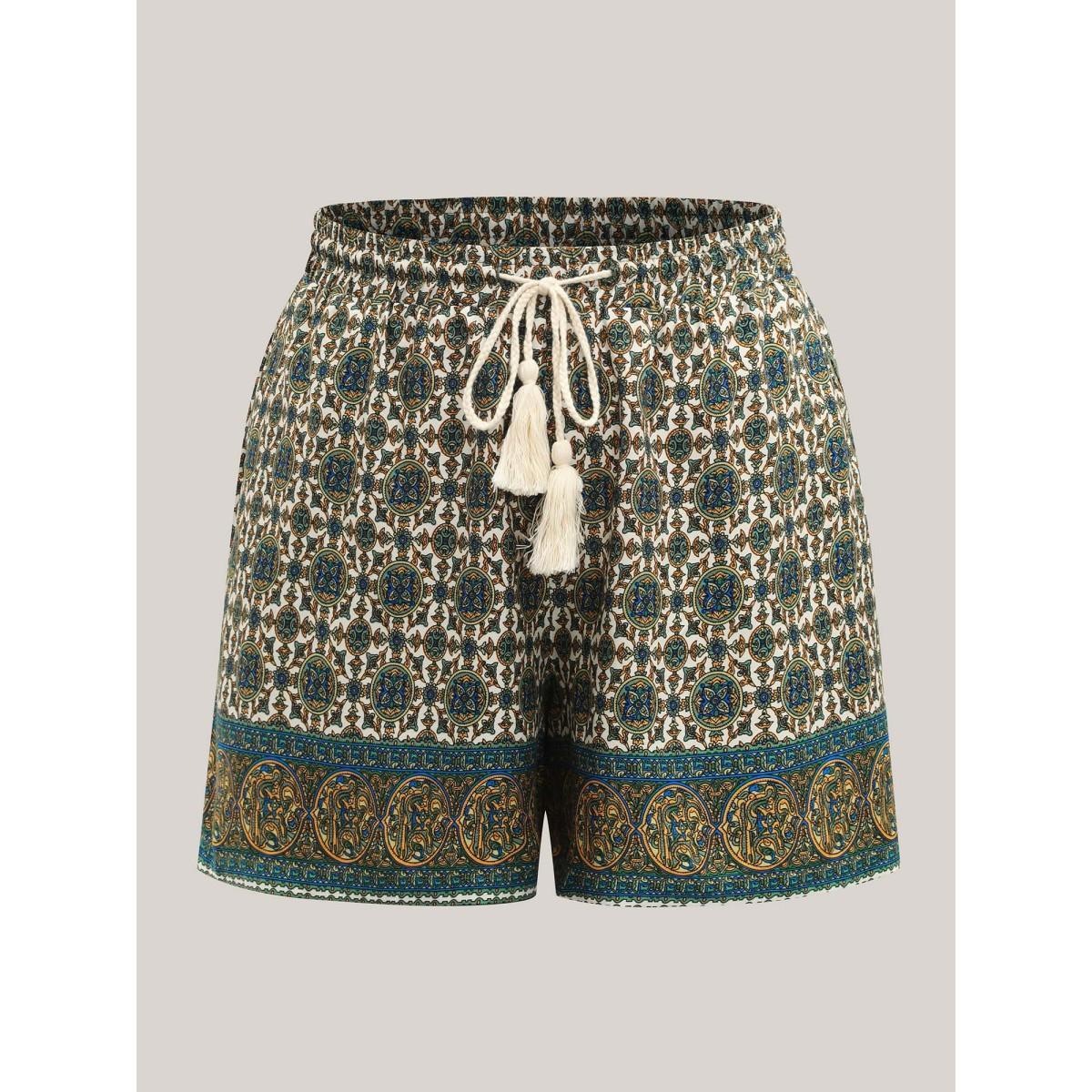 Plus Size Boho Print Tassel Straight-Leg Shorts Women Emerald Resort Drawstring Straight Leg Vacation Shorts BloomChic 30/6X Product Image