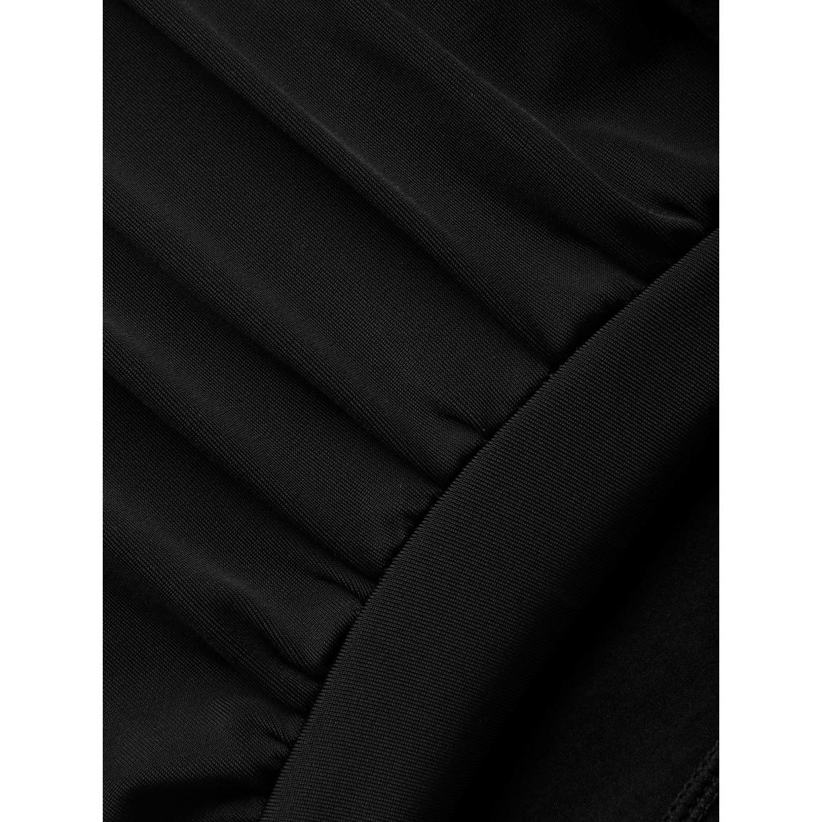Plus Size Quick Dry Patch Pocket Swim Skirt Women's Swimwear Black Beach Tiered High stretch Bodycon High Rise Patch pocket Curve Swim Bottoms BloomChic 22-24/3X Product Image