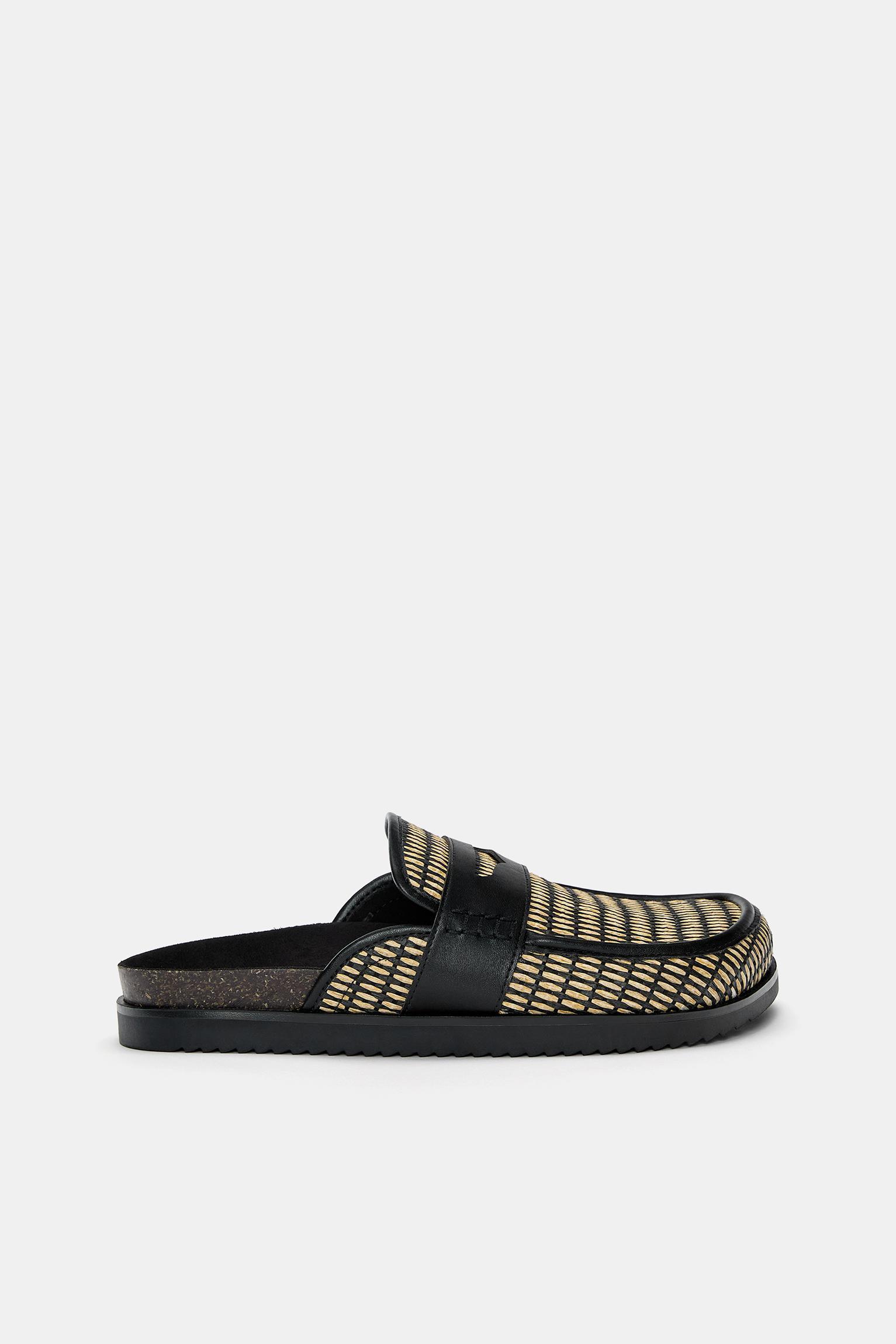 Printed clogs Product Image