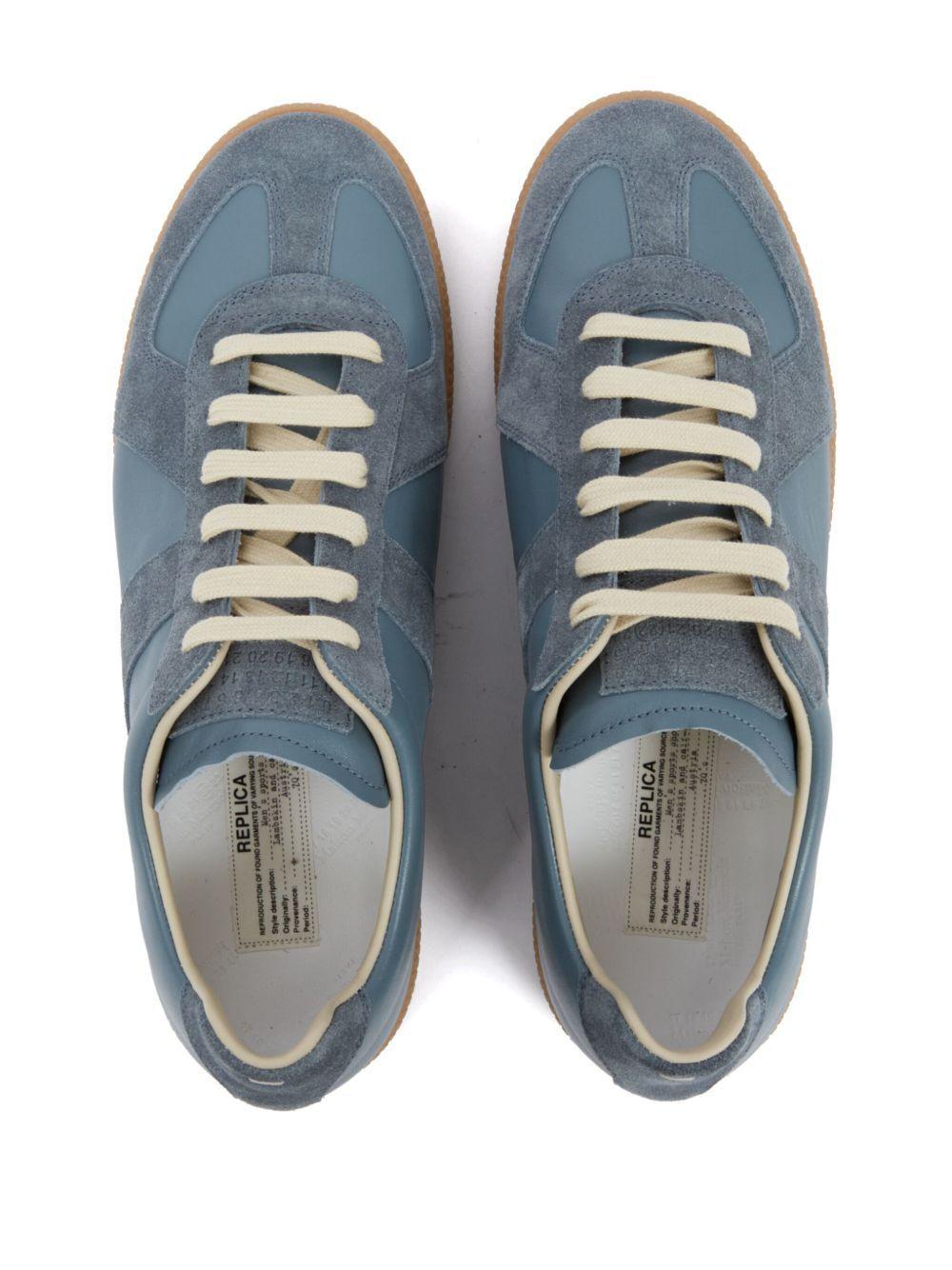 Replica sneakers Product Image