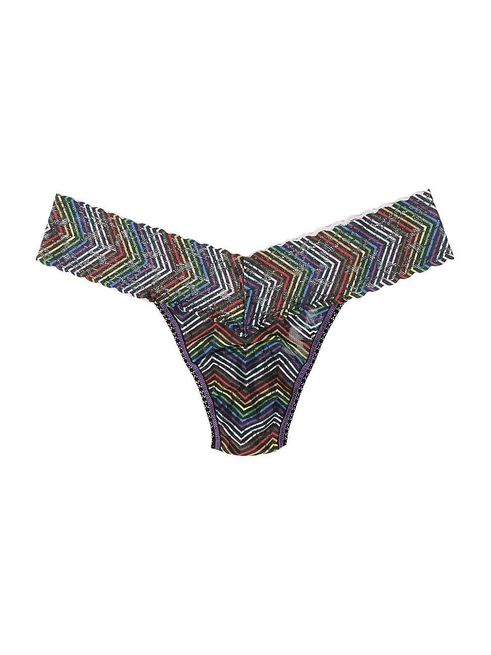 Printed Low-Rise Signature Lace Thong Product Image