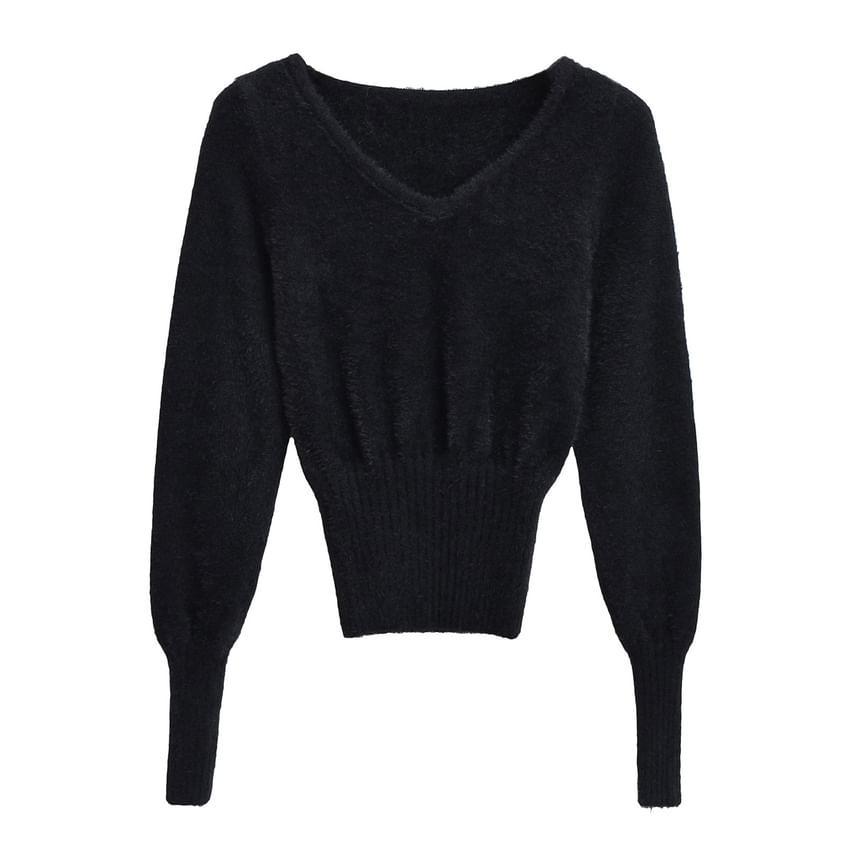 Long-Sleeve V-Neck Plain Sweater Product Image