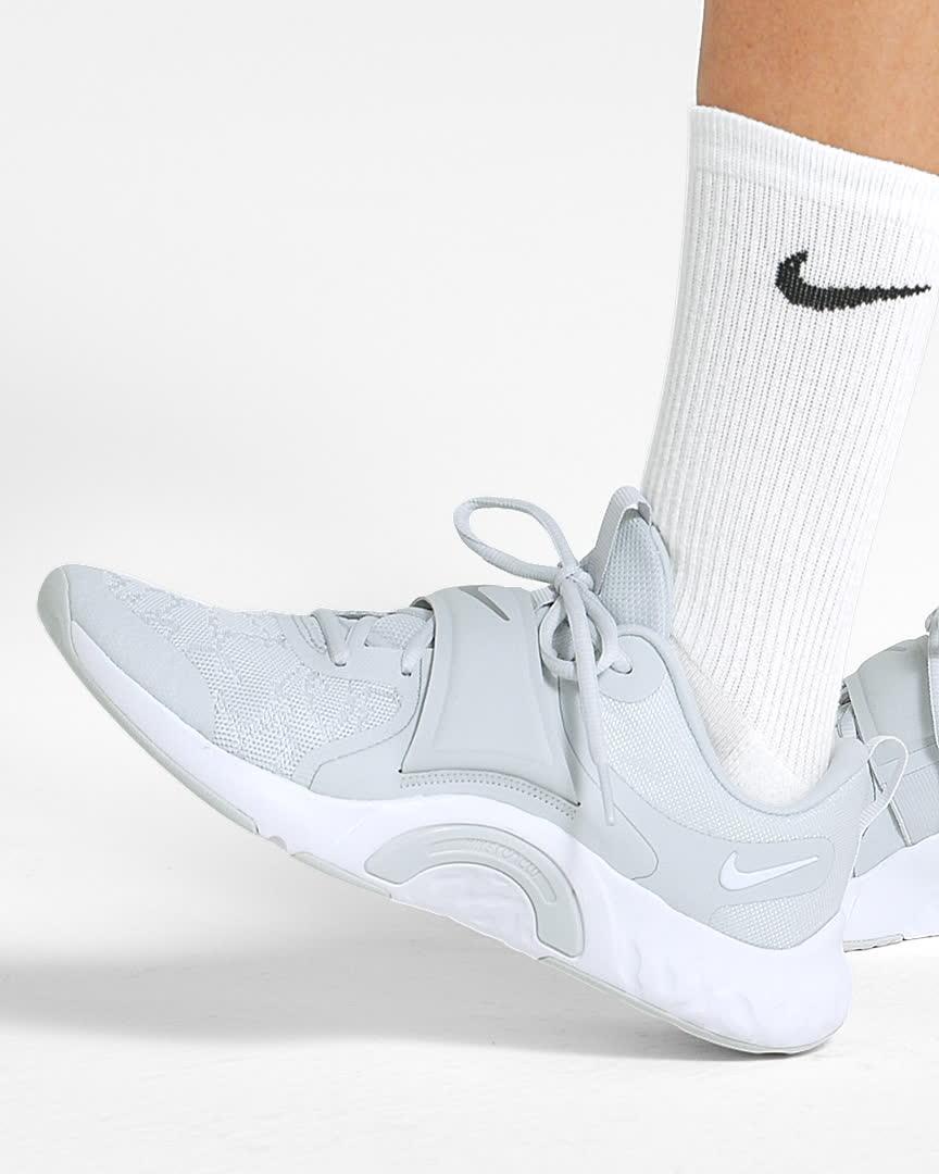Nike Renew In-Season TR 12 Women's Training Shoes Product Image