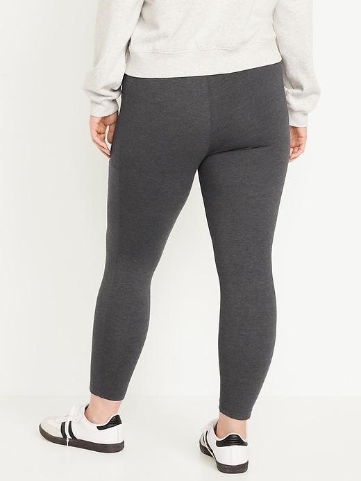High-Waisted Side-Pocket 7/8 Leggings Product Image