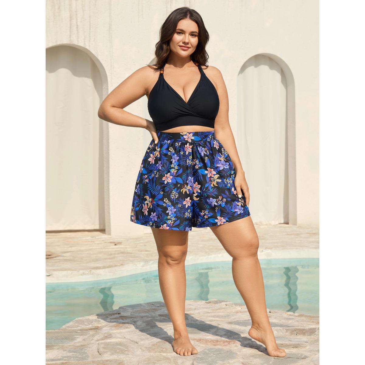 Plus Size Floral Paradise Pockets Swim Shorts Women's Swimwear Black Beach High stretch Skinny High Rise Side seam pocket Curve Swim Bottoms BloomChic 18-20/2X Product Image
