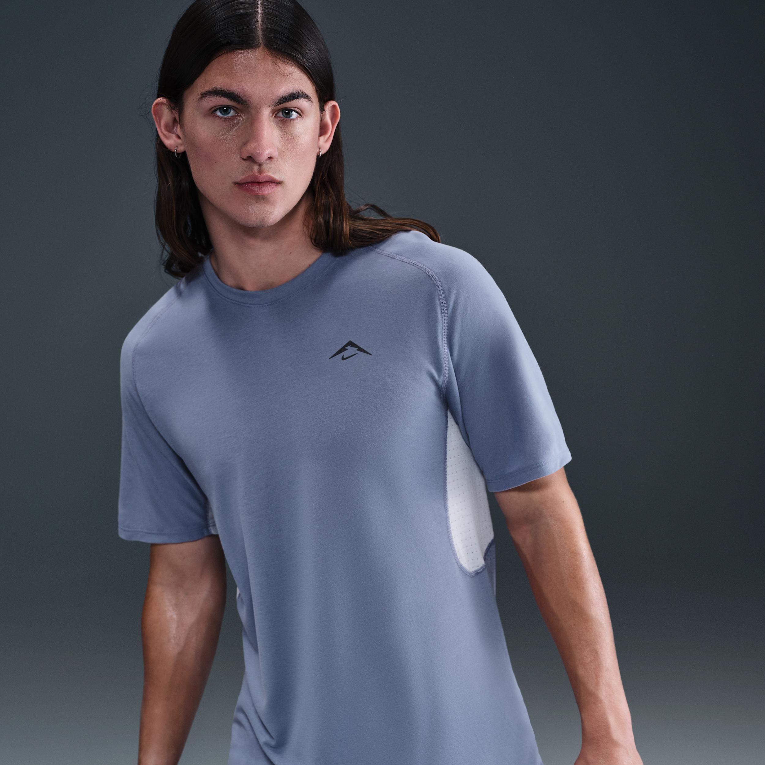 Nike Solar Chase Men's Dri-FIT ADV Short-Sleeve Running Top Product Image