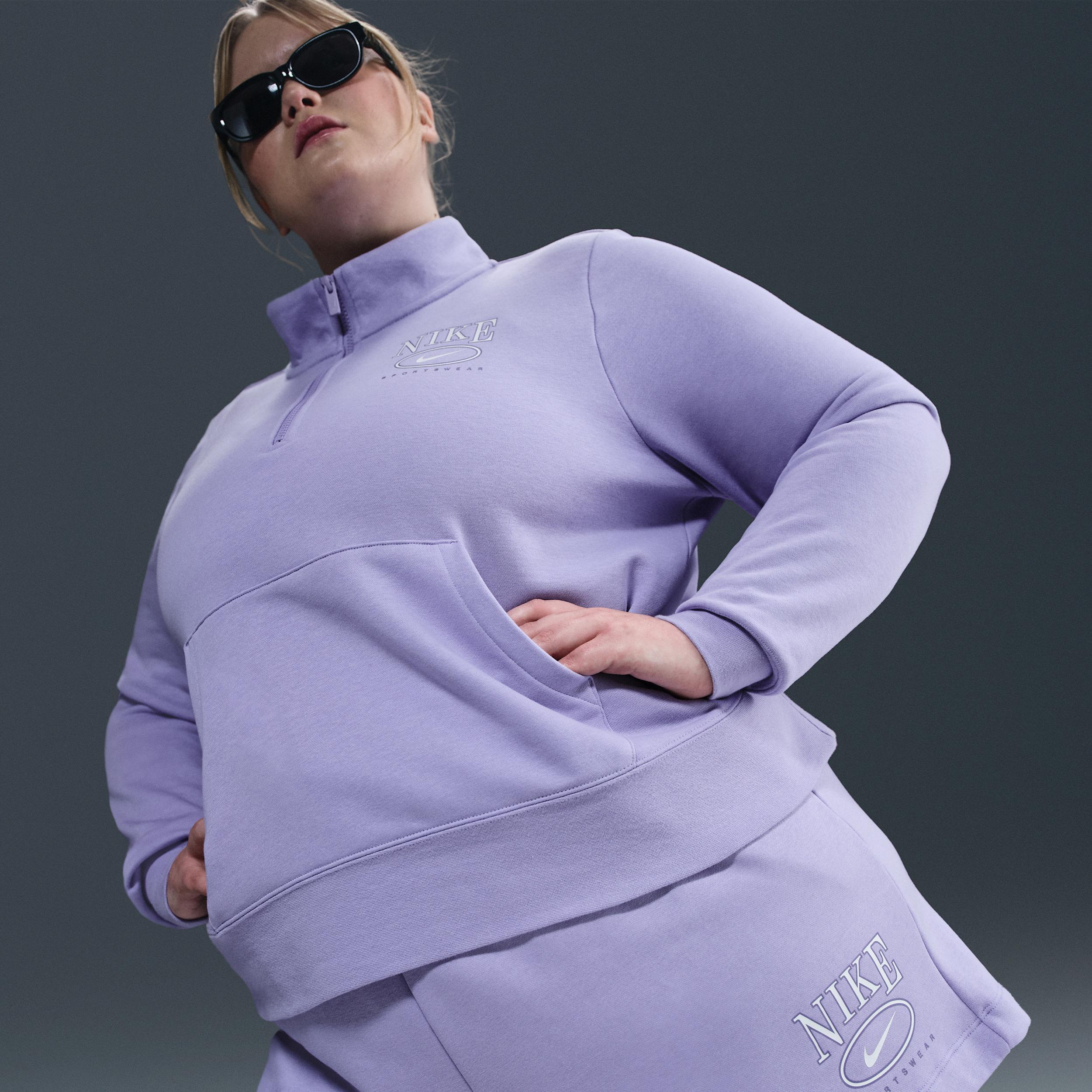 Women's Nike Sportswear Club Fleece Mid-Rise 4" Graphic Shorts (Plus Size) Product Image