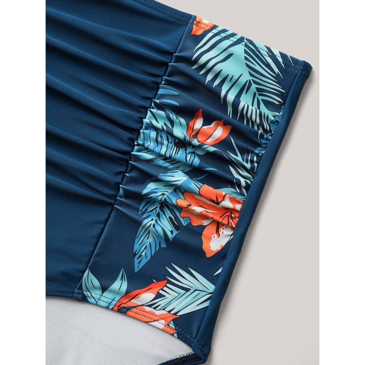 Plus Size Tropical Print Ruched Swim Bottoms Women's Swimwear Indigo Beach Gathered High stretch Skinny High Rise Curve Swim Bottoms BloomChic 18-20/2X Product Image