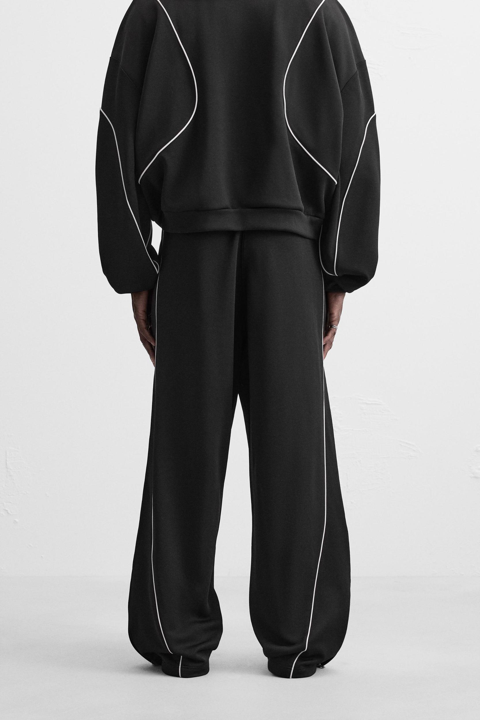 CONTRAST TECHNICAL PANTS Product Image