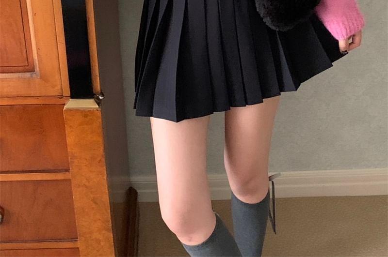 V-Neck Plain Bow Sweater Product Image