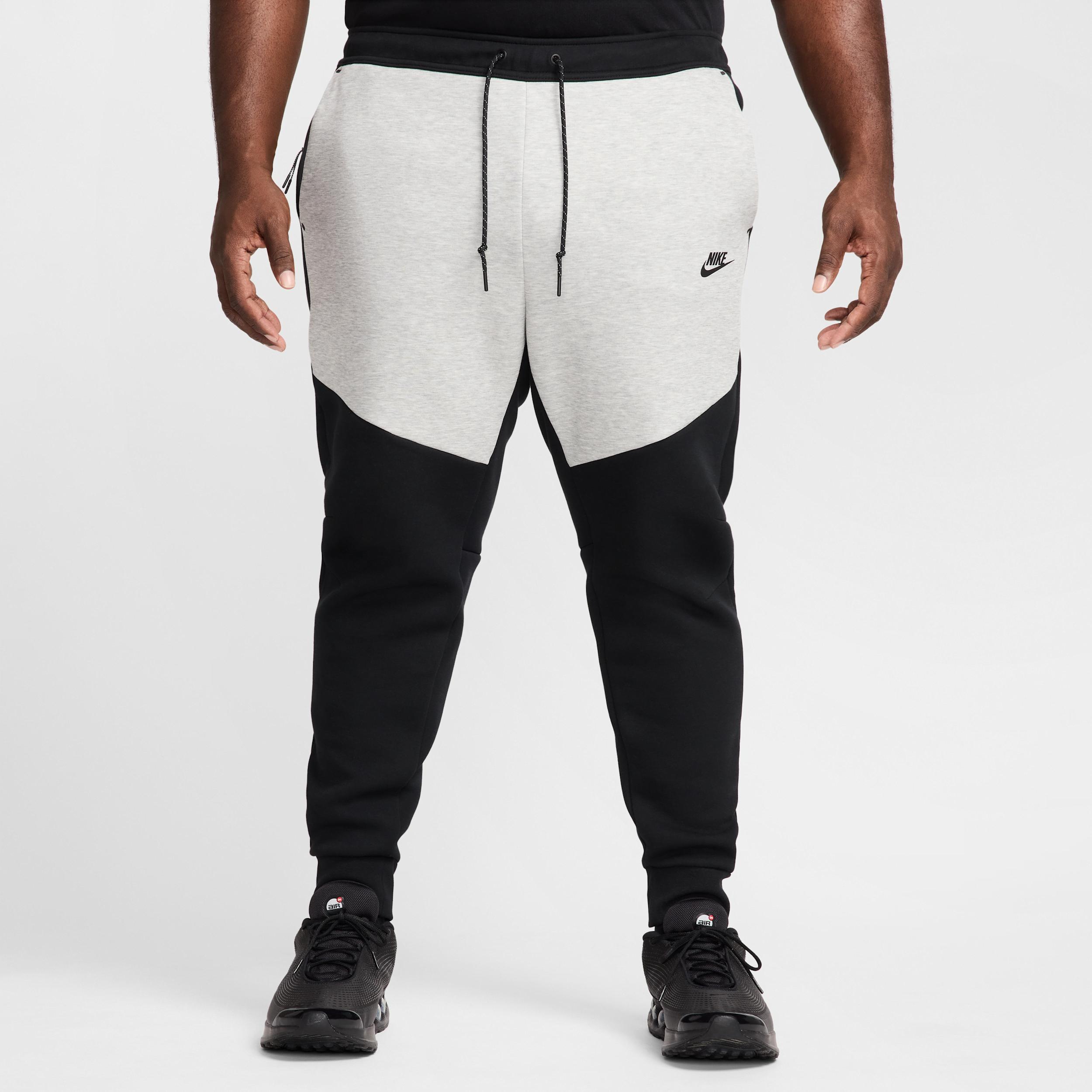 Nike Men's Tech Fleece Jogger Pants Product Image