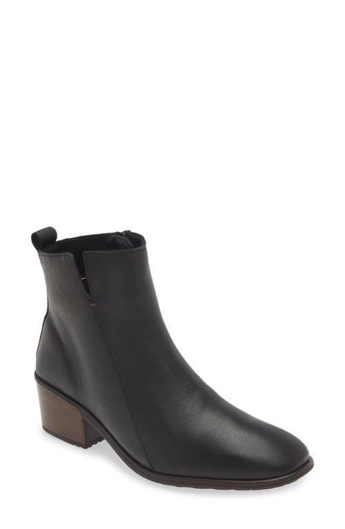 Naot Ethic (Soft Leather) Women's Shoes Product Image
