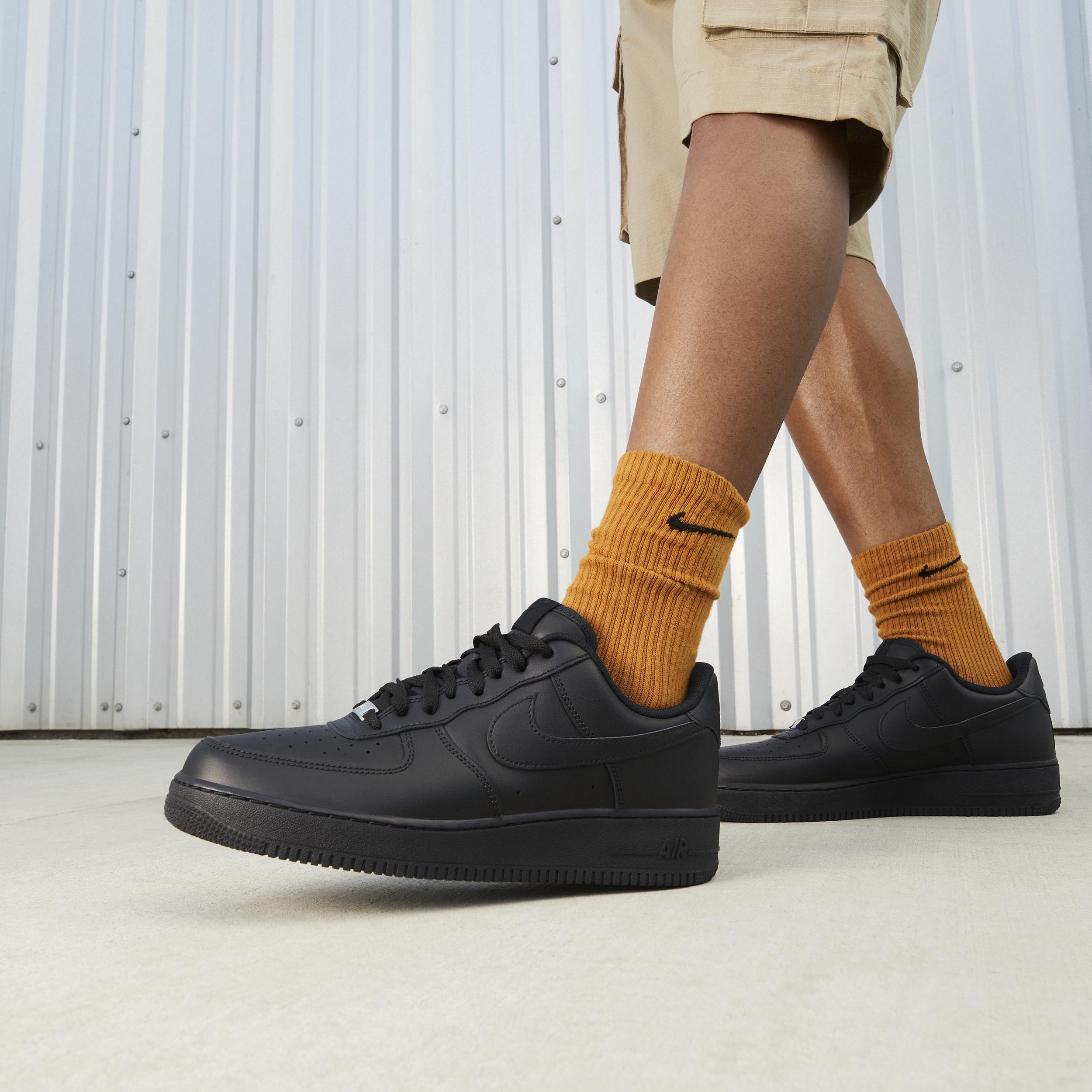 Nike Mens Air Force 1 07 Sneakers Product Image