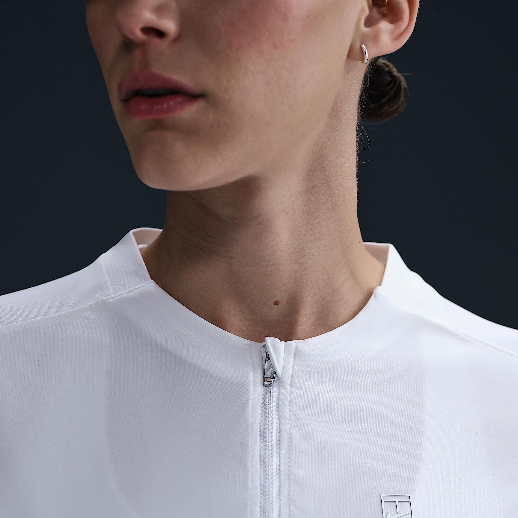 Nike Women's Court Advantage Dri-FIT Mid-Layer Tennis Top Product Image
