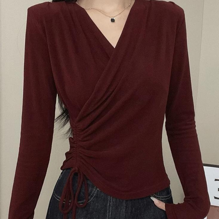 Long-Sleeve V-Neck Plain Top Product Image