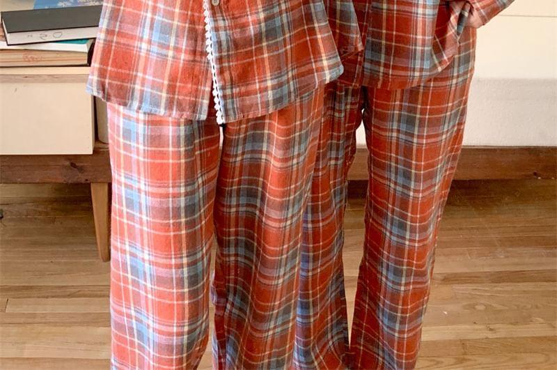 Couple Matching Plaid Pajama Set Product Image