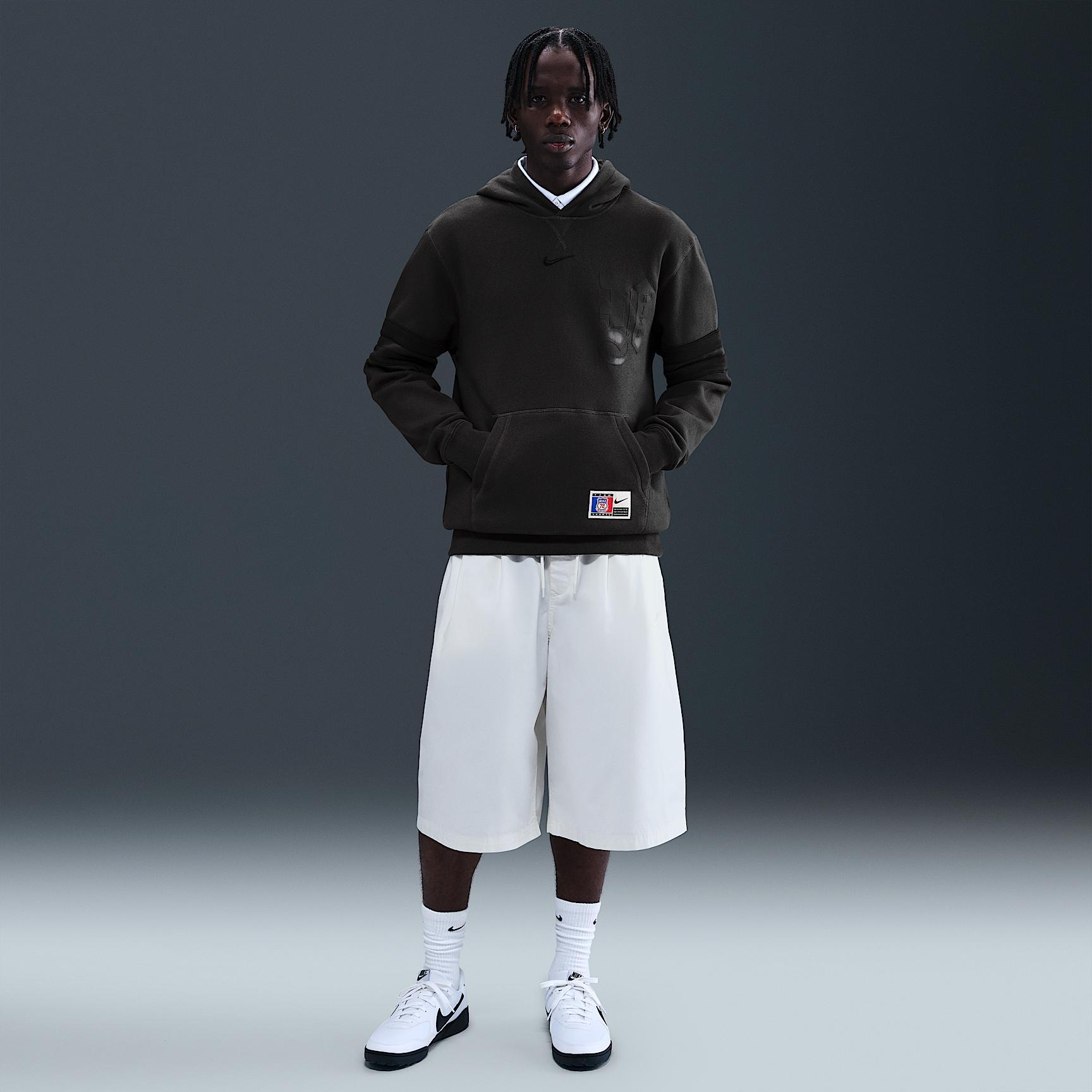 Nike Club Men's Fleece Pullover Hoodie Product Image