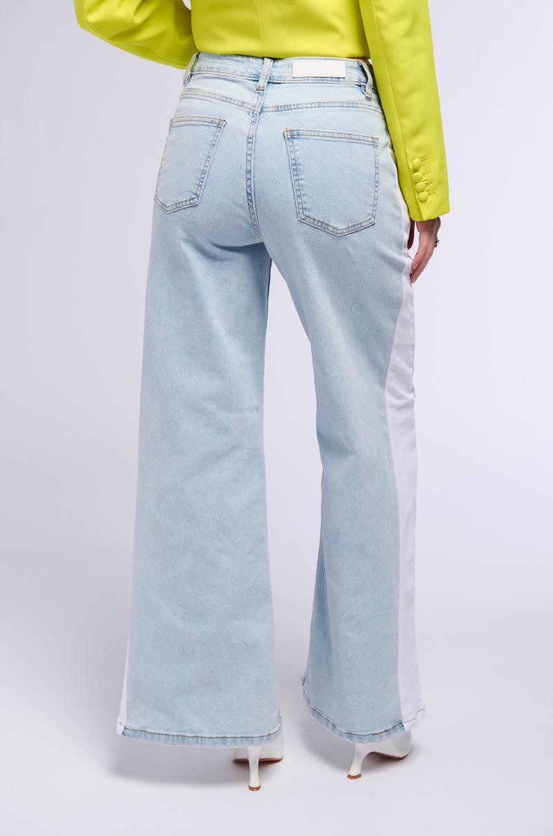 IN AND OUT MID RISE WIDE LEG JEANS Product Image