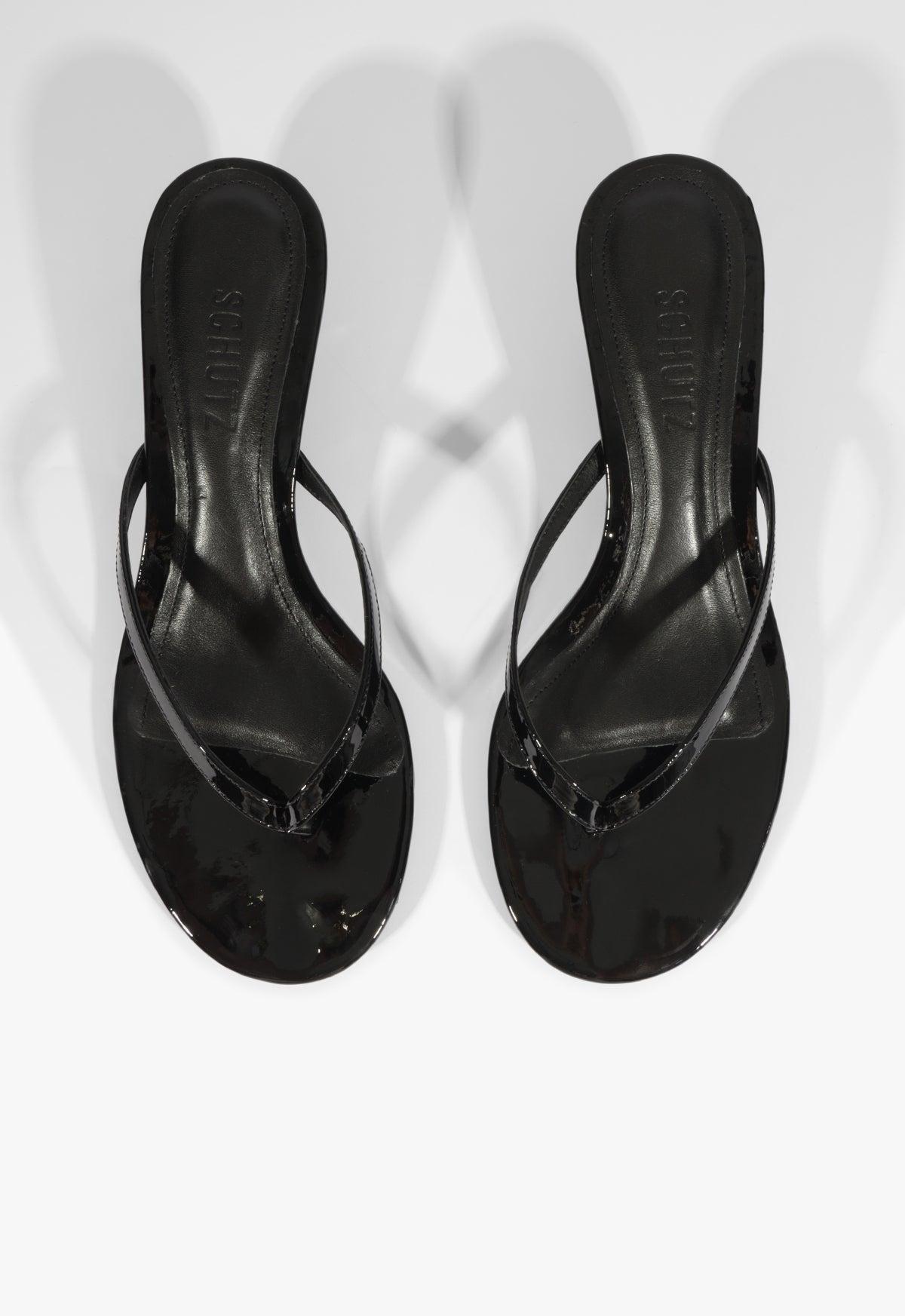 Carolyn Sandal Product Image