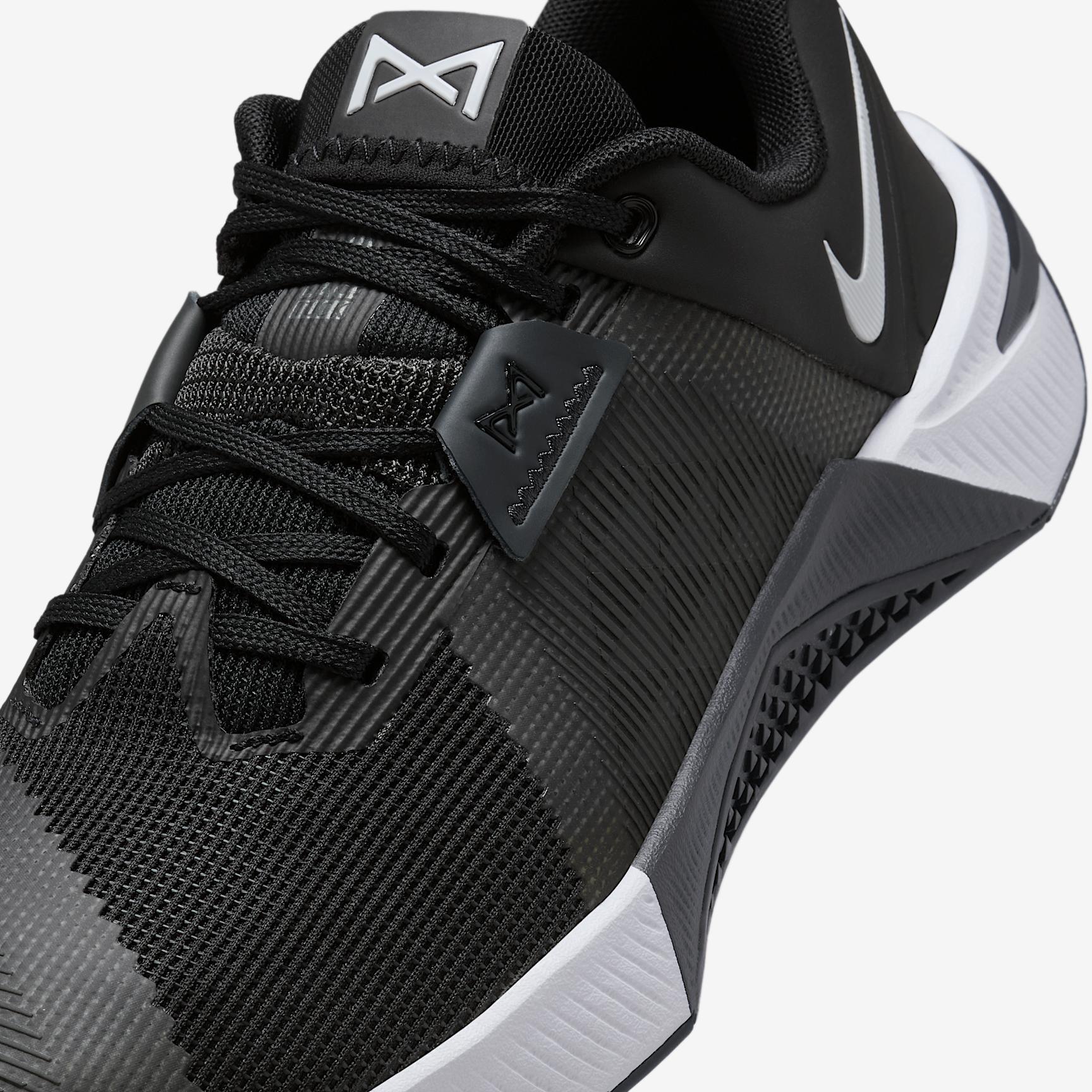 Nike Metcon 10 Women's Workout Shoes Product Image