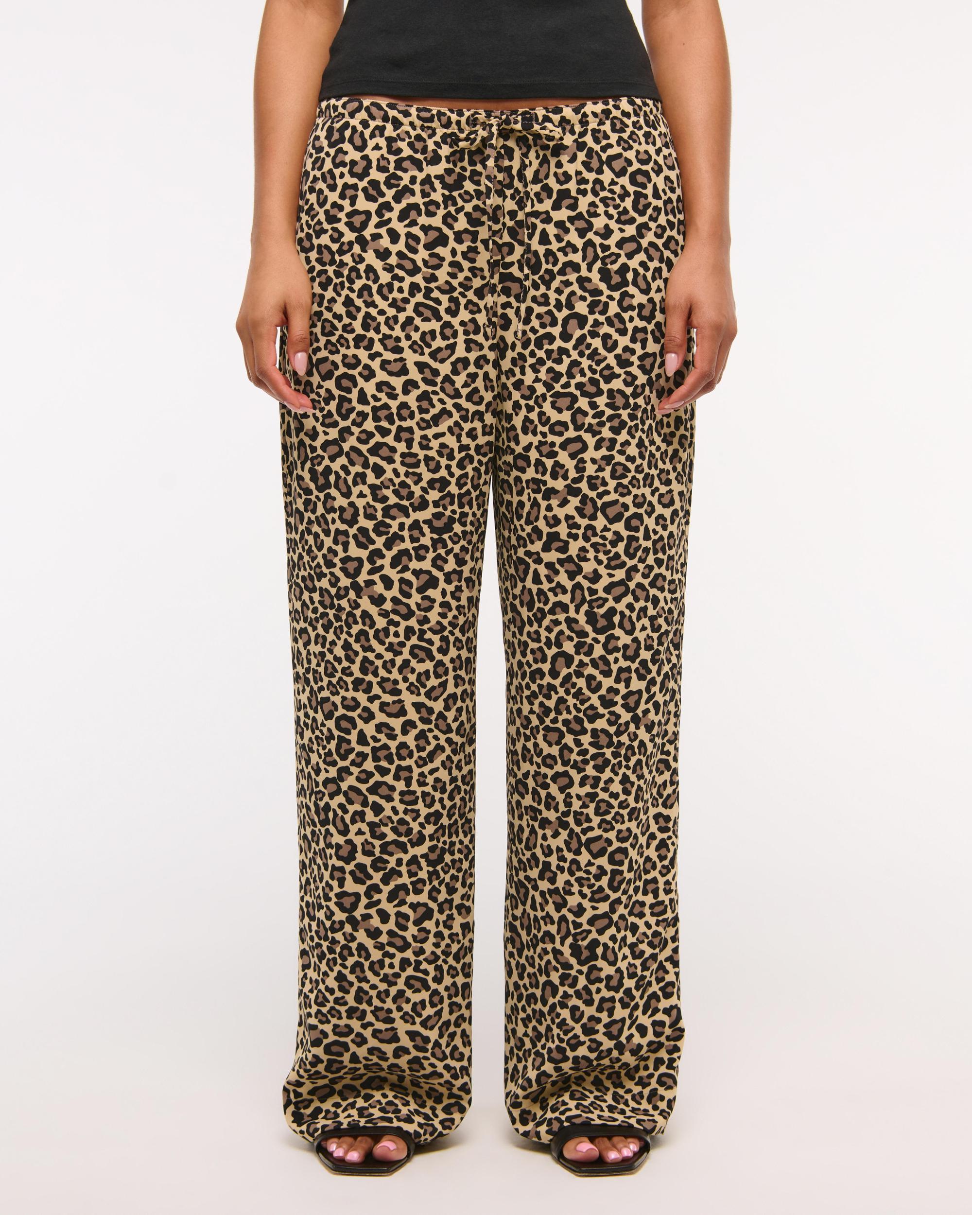 Drapey Wide Leg Pull-On Pant Product Image