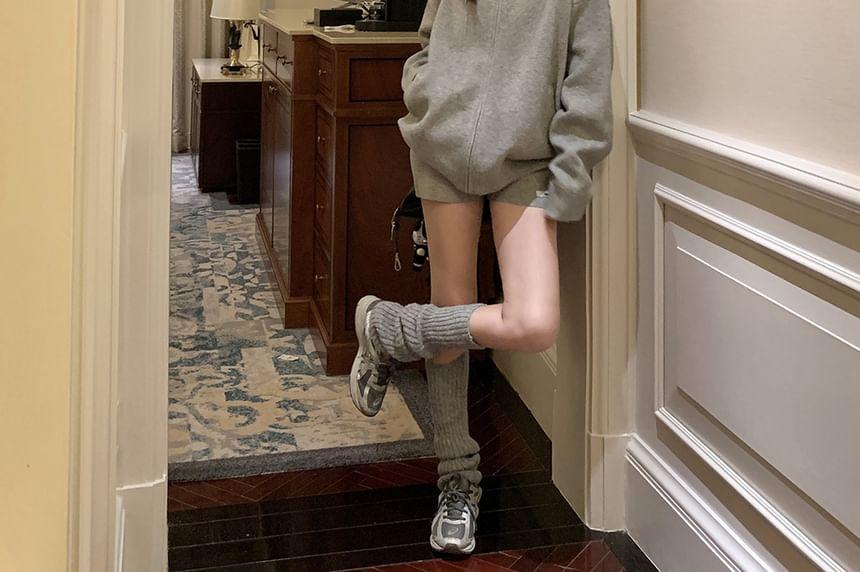 Hooded Plain Zip-Up Jacket / Hot Pants Product Image