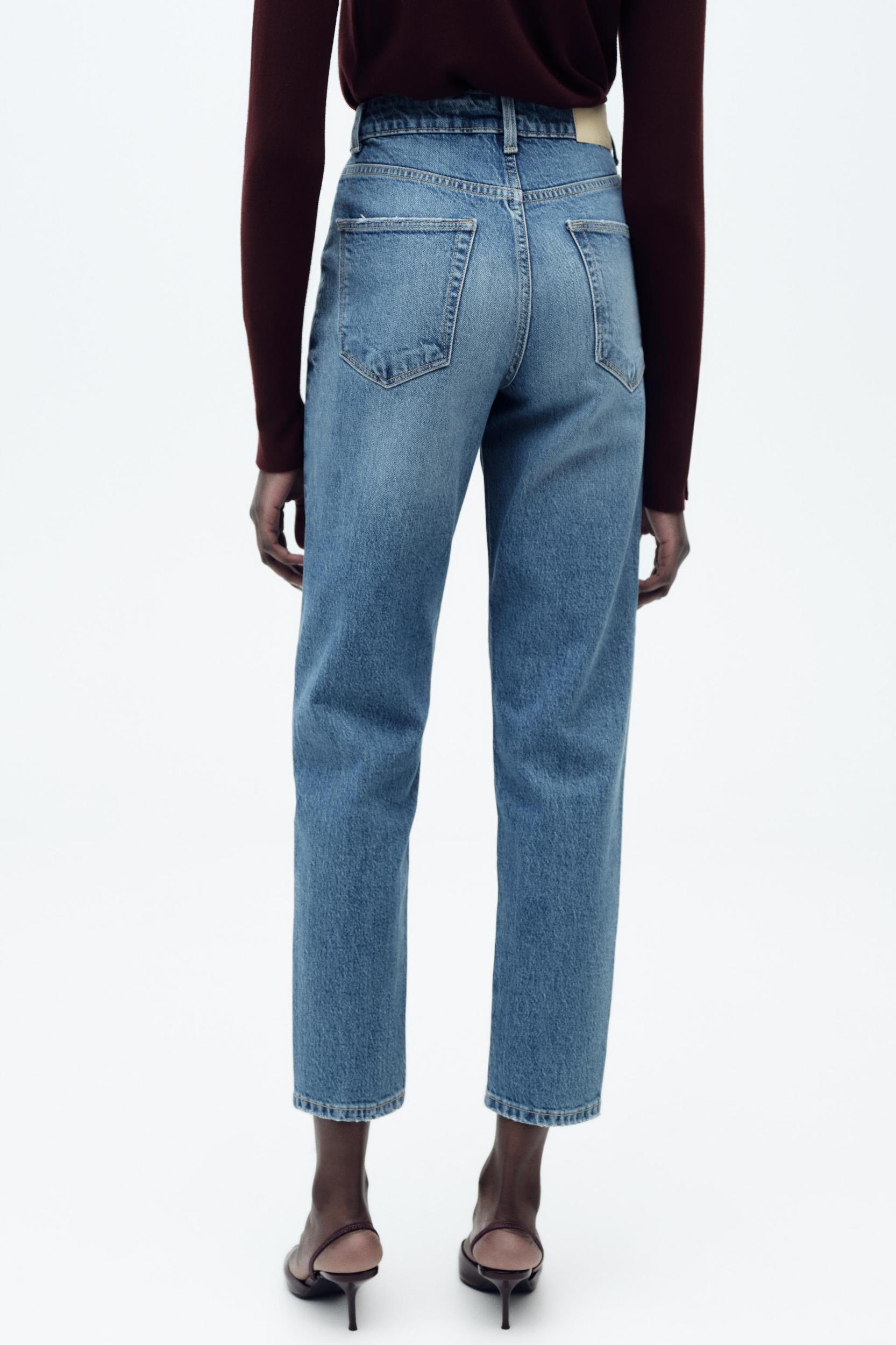 Z1975 HIGH-WAIST MOM LEG JEANS Product Image