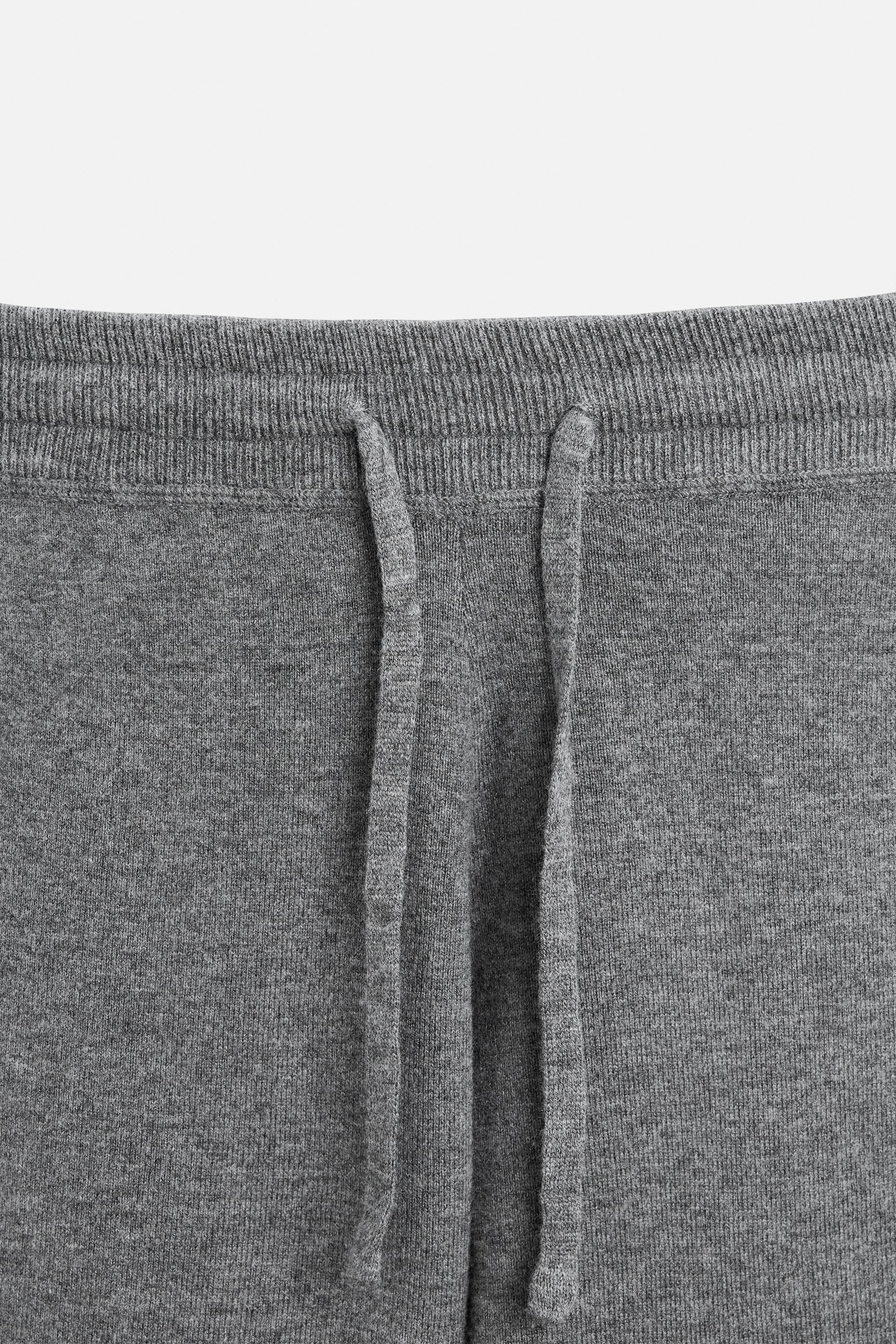 KNIT JOGGER PANTS Product Image
