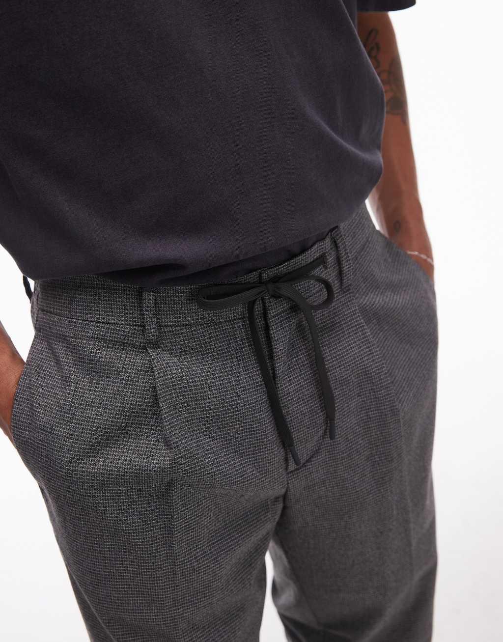 Selected Homme regular tapered pants in gray Product Image