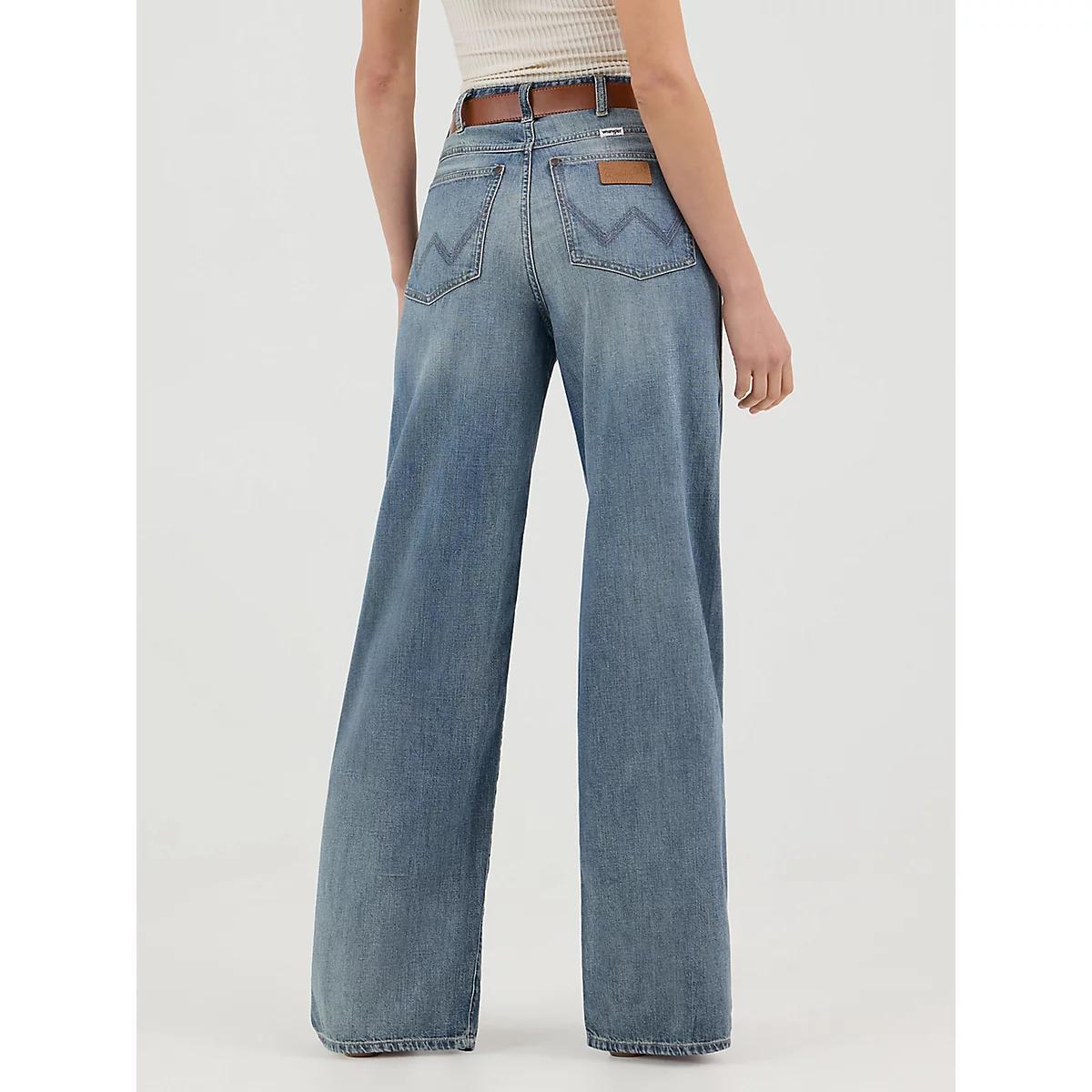 Women's Loose Spat Jean | Women's JEANS | Wrangler® Product Image