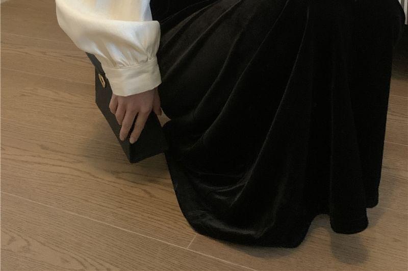 Mock Two-Piece Long-Sleeve Two Tone Bow Velvet Midi A-Line Dress Product Image