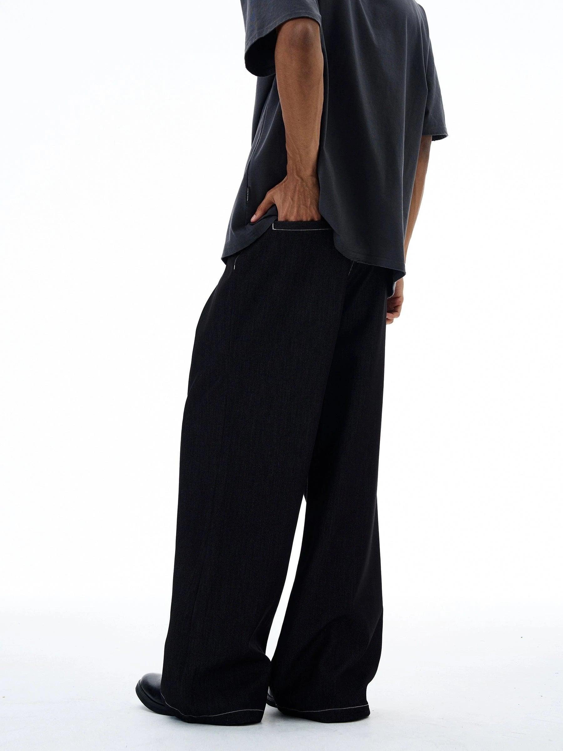 RT No. 19562 PLEATED BLACK FLARE JEANS Product Image