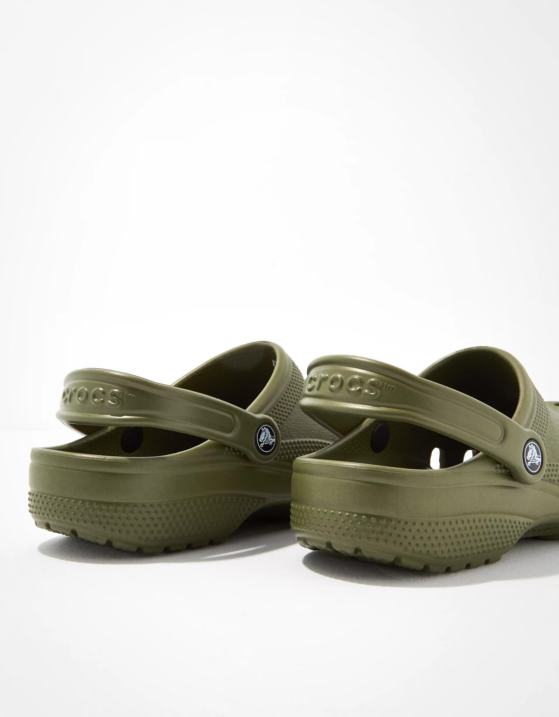 Crocs Men's Classic Clog Product Image