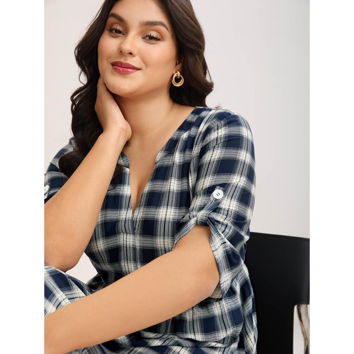 Plus Size Plaid Pattern Tab Sleeve Pockets Midi Dress DarkBlue Women Flat collar Short sleeve Curvy BloomChic 10/M Product Image