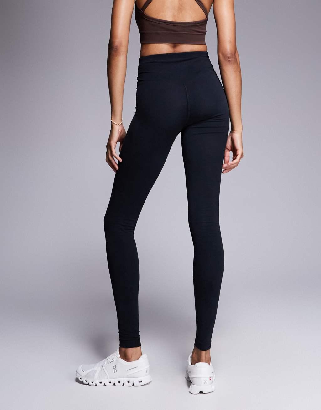 4505 Icon Tall soft touch yoga leggings in black  Product Image