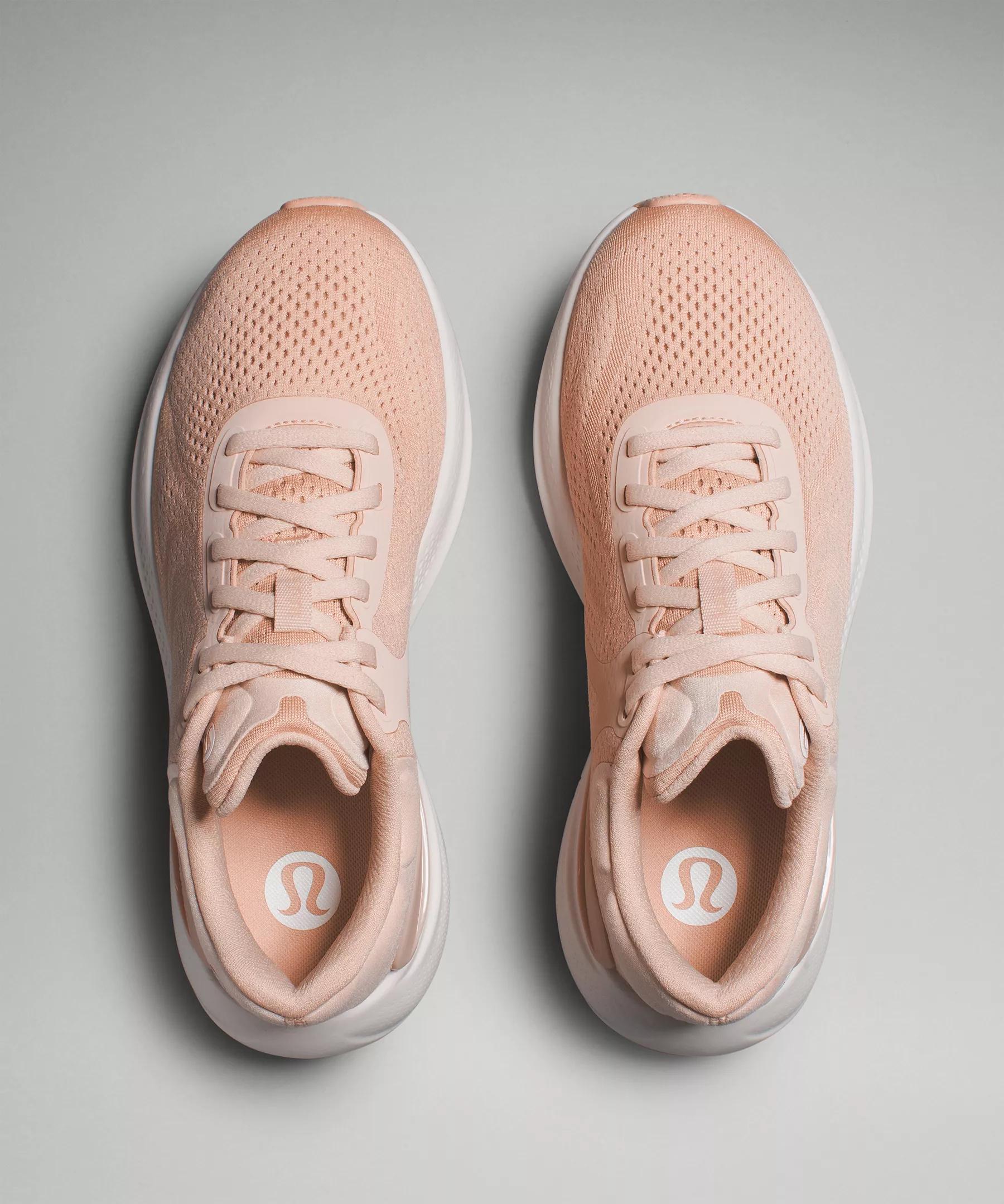 Women's Beyondfeel Running Shoe Product Image