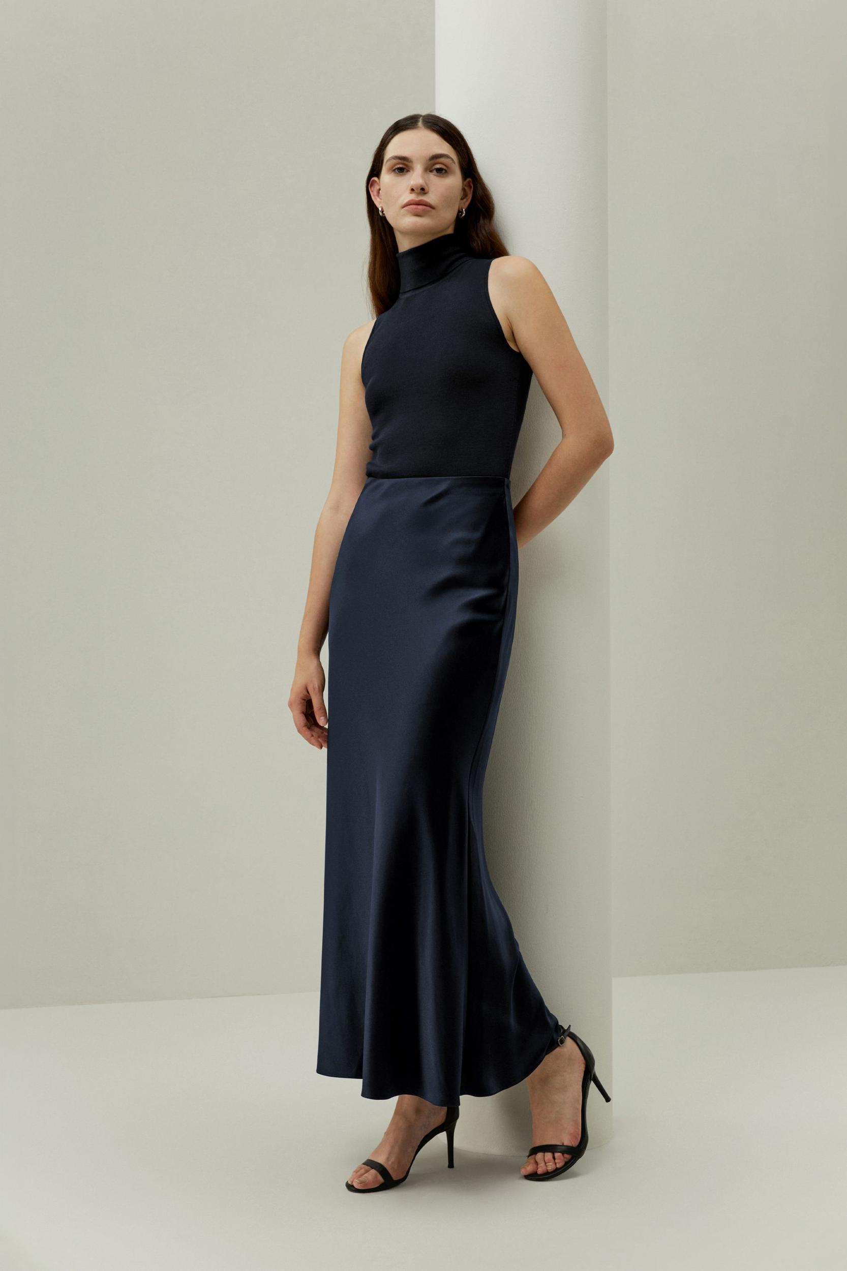 Double-Faced Silk Charmeuse Skirt Product Image