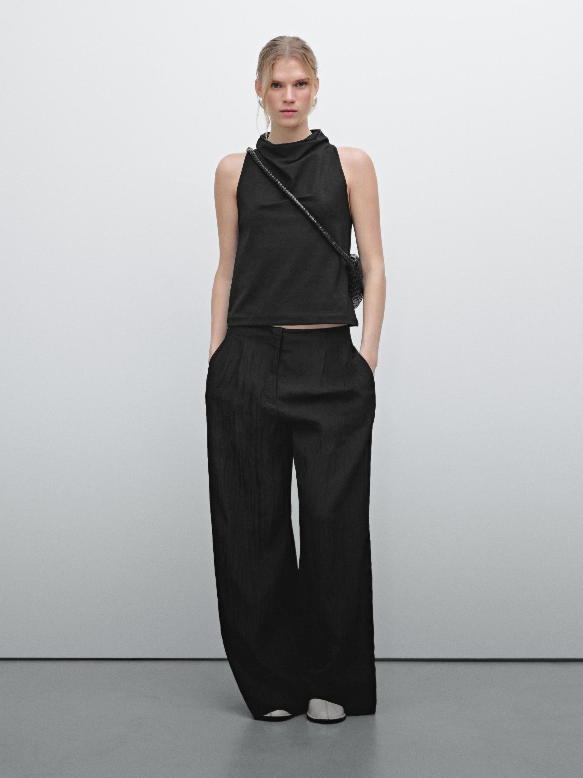 Technical trousers with darts Product Image