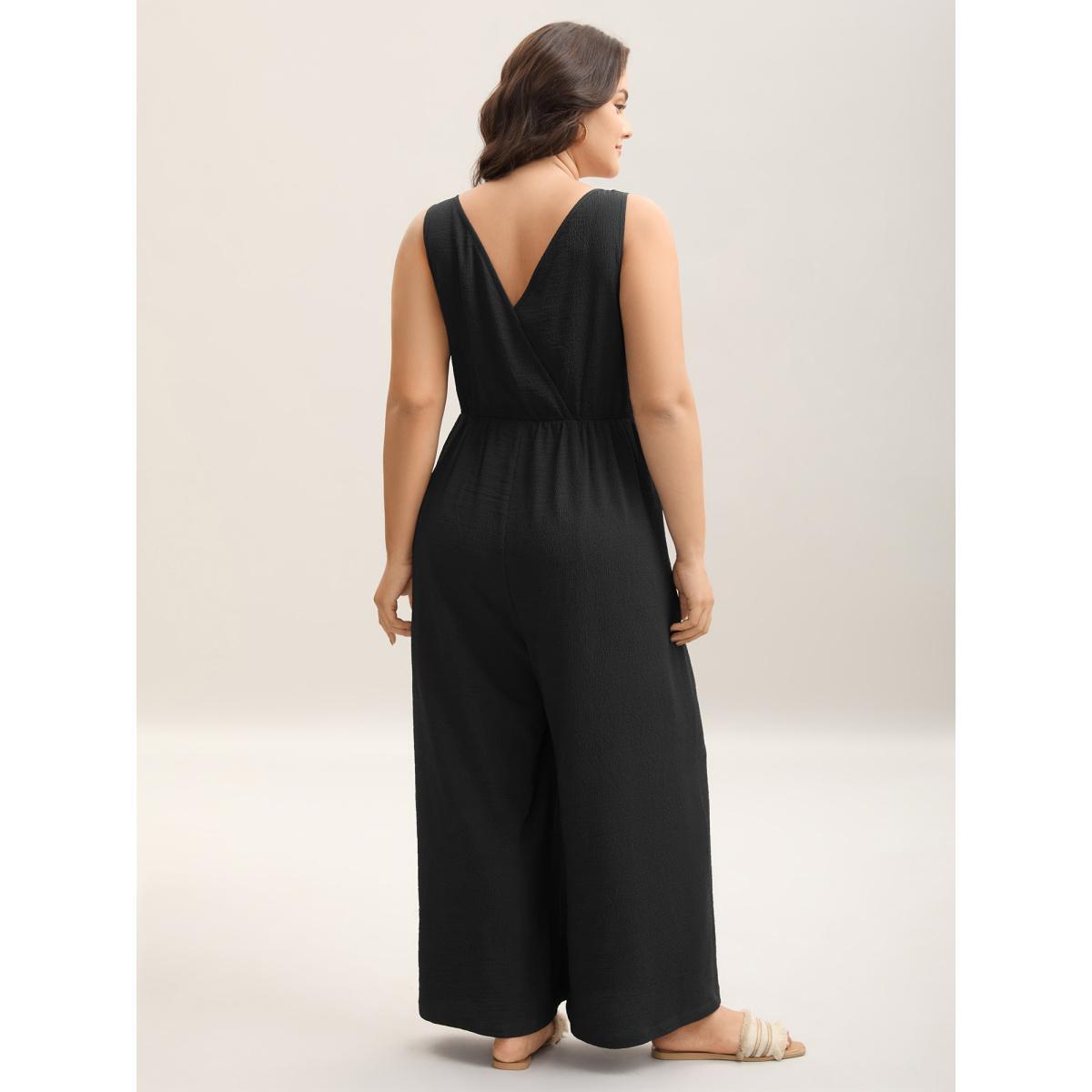 Plus Size Black Shirred Pockets Wide-Leg Plain Jumpsuit Women Sleeveless Non Vacation Loose Jumpsuits BloomChic 18-20/2X Product Image