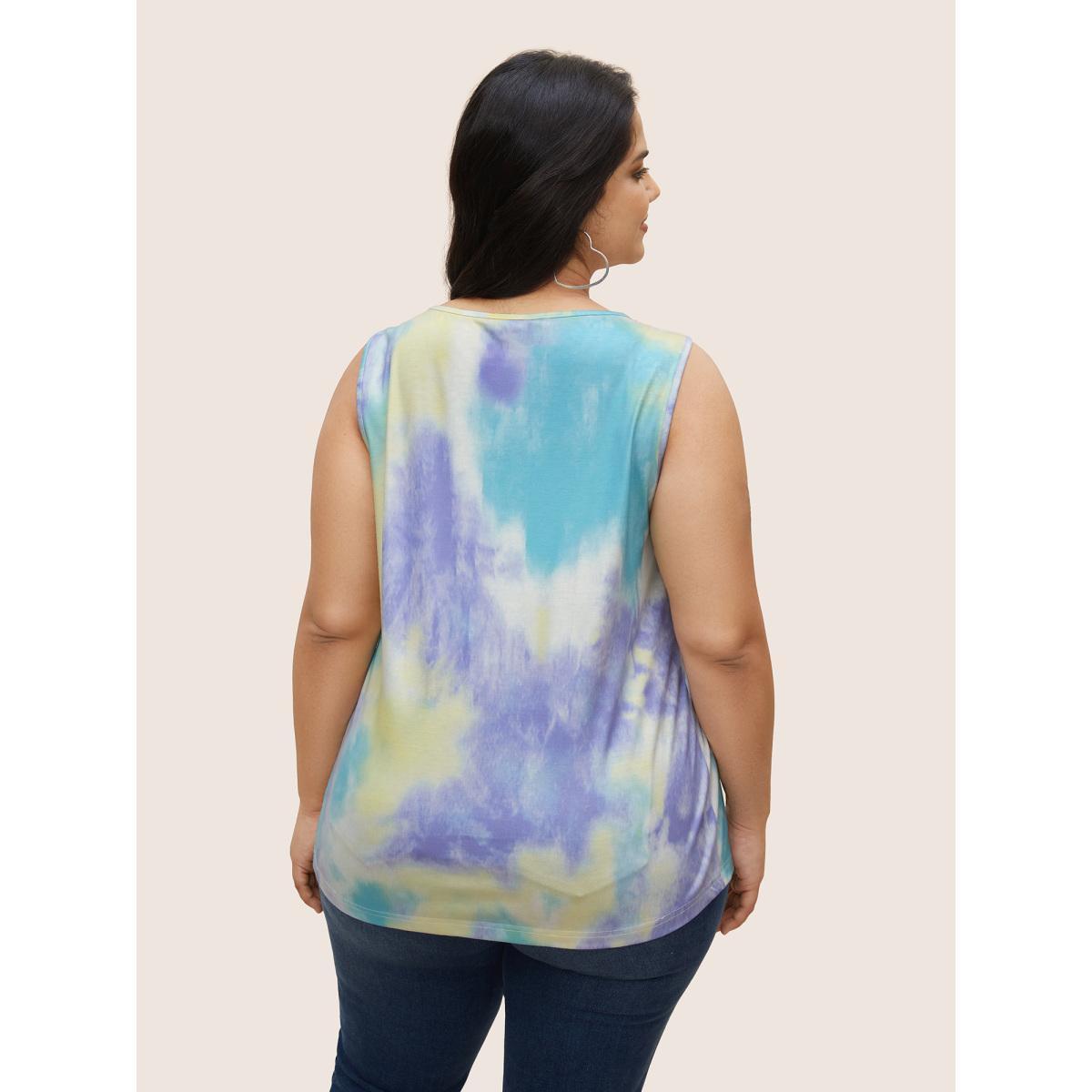 Plus Size Tie Dye U Neck Pleated Tank Top Women Multicolor Casual Contrast U-neck Everyday Tank Tops Camis BloomChic 26/4X Product Image