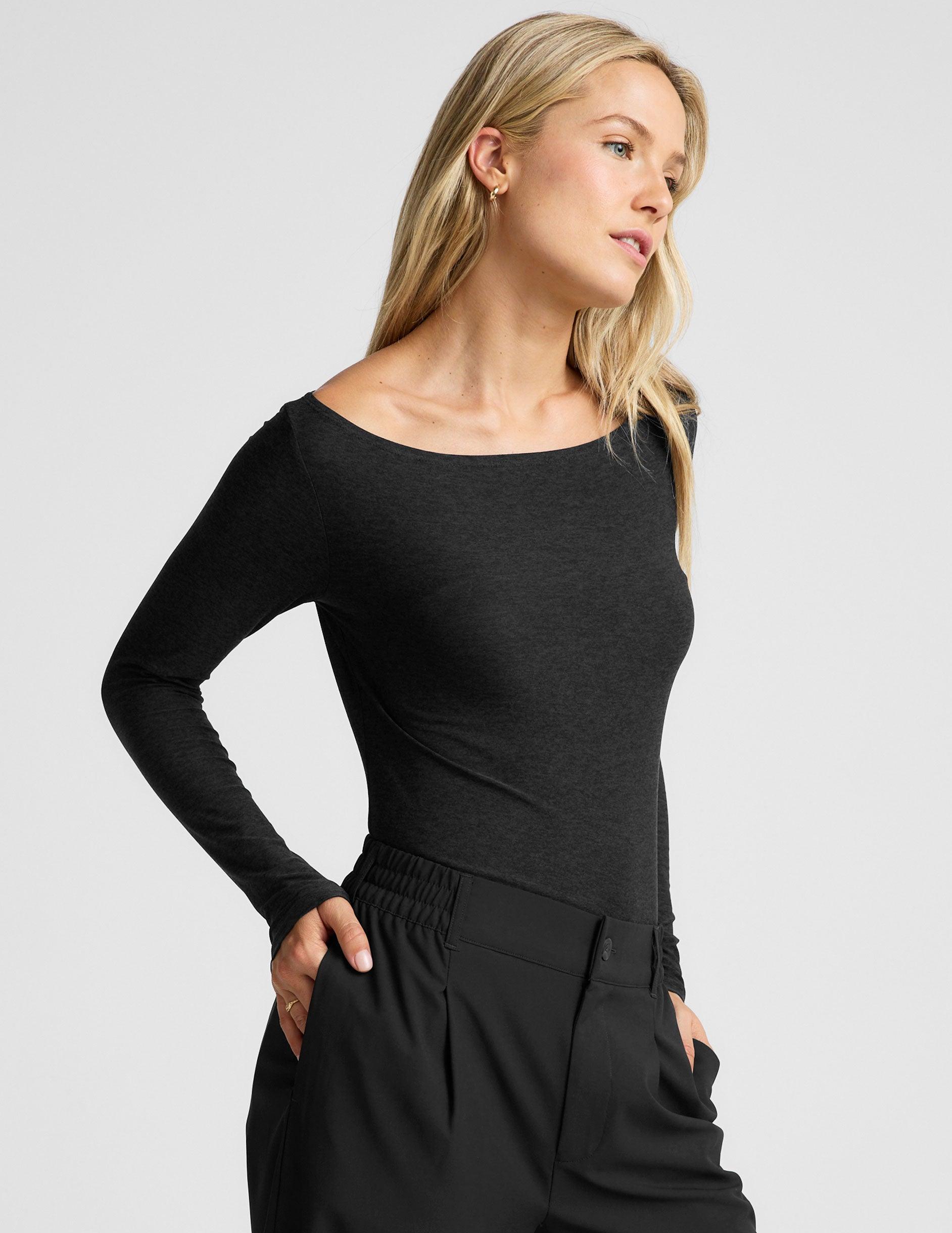Featherweight Shoulder It Pullover Product Image