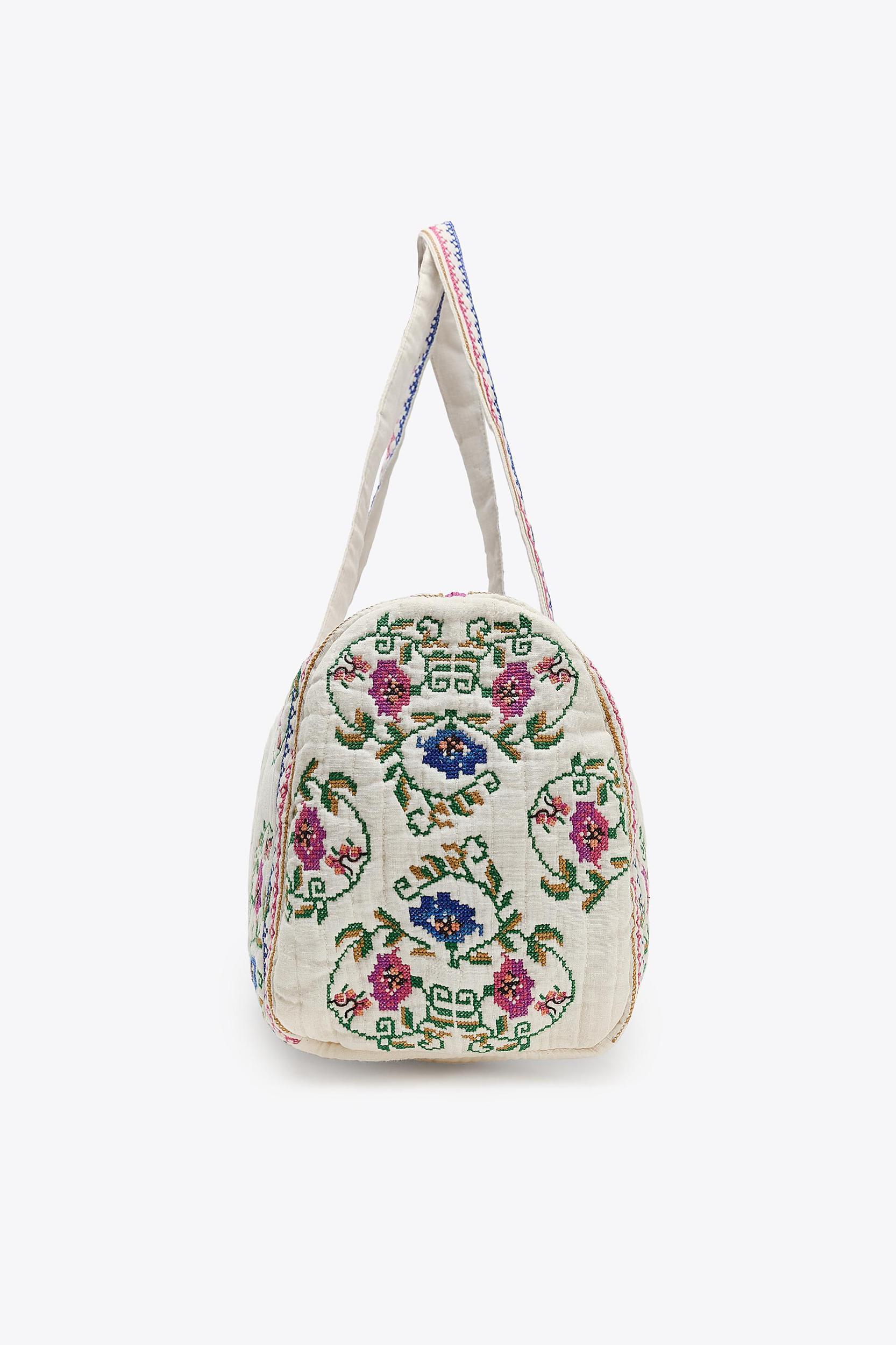 QUILTED EMBROIDERED BAG Product Image