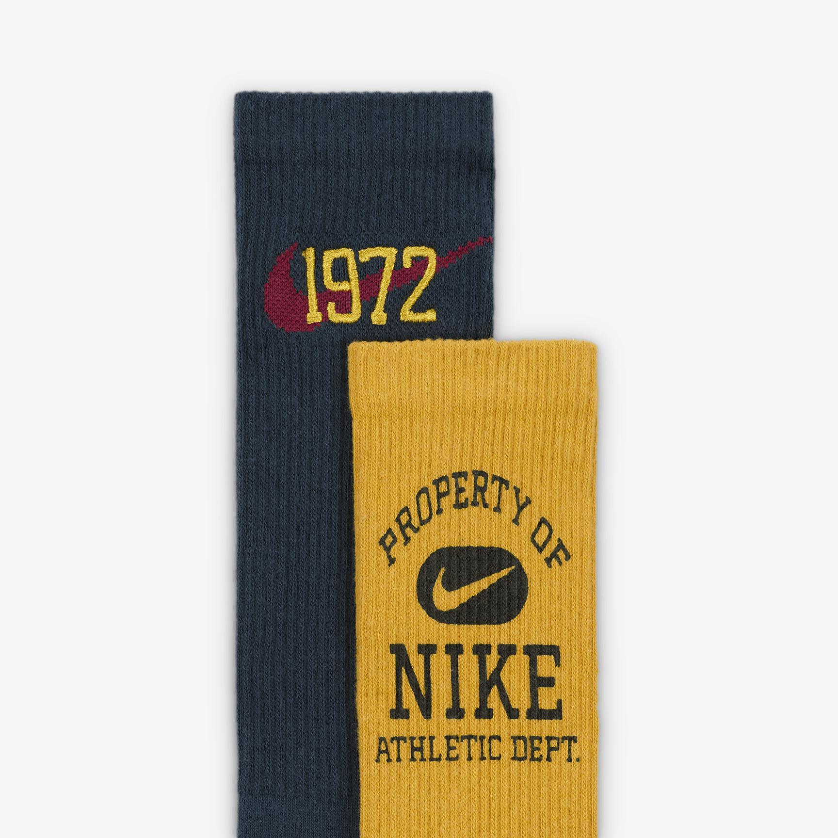 Nike Everyday Cushioned Crew Socks (3 Pairs) Product Image
