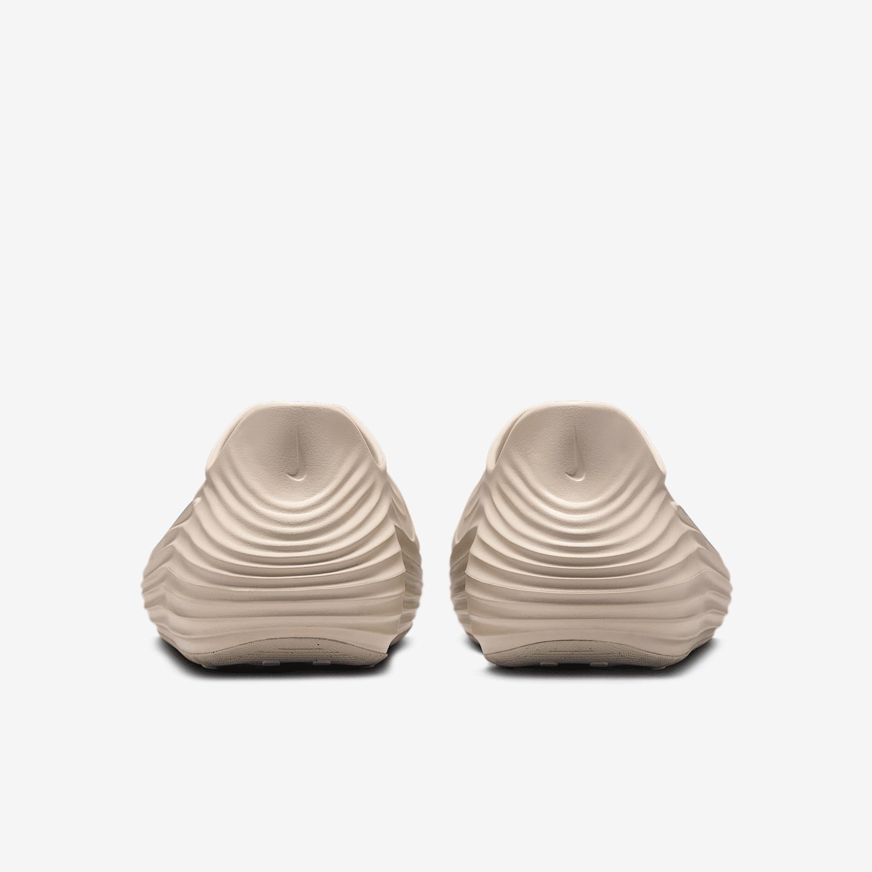 Nike ReactX Rejuven8 Men's Shoes Product Image