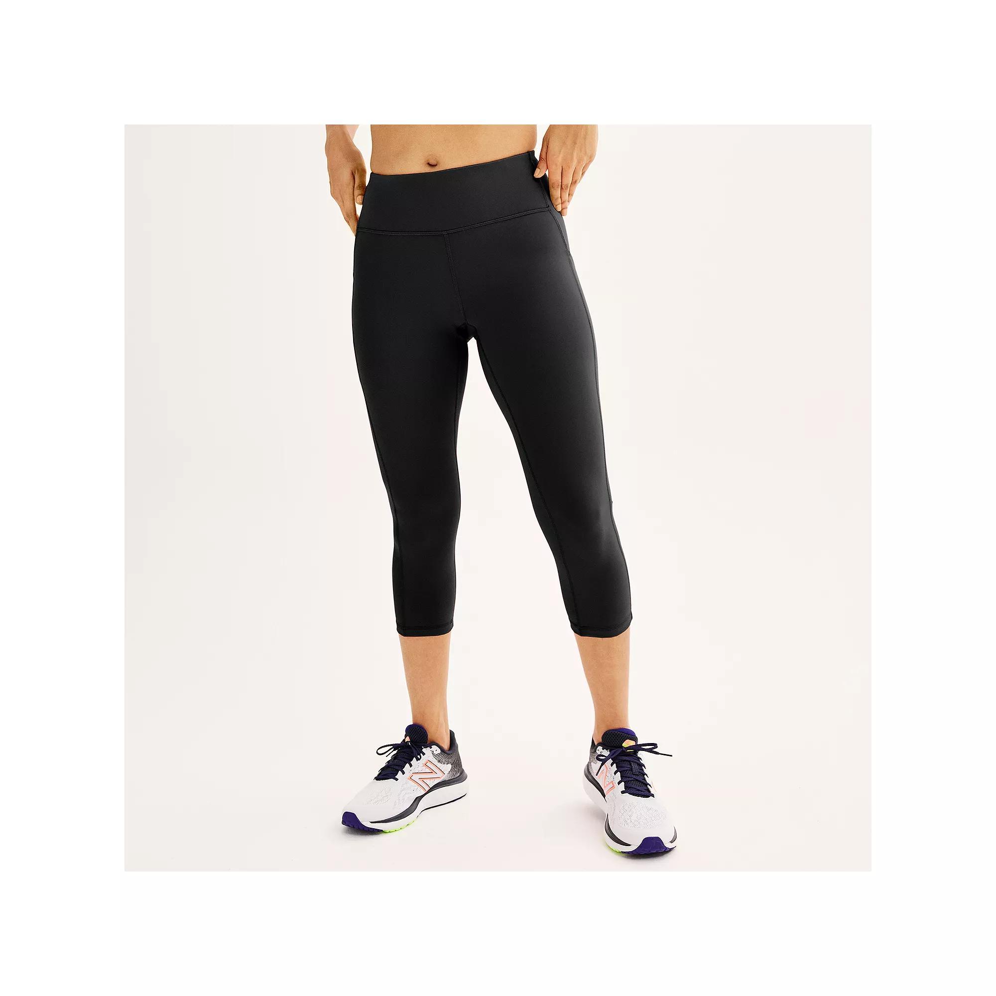 Petite Tek Gear Ultrastretch Pocket High-Waisted Capri Leggings, Womens Product Image