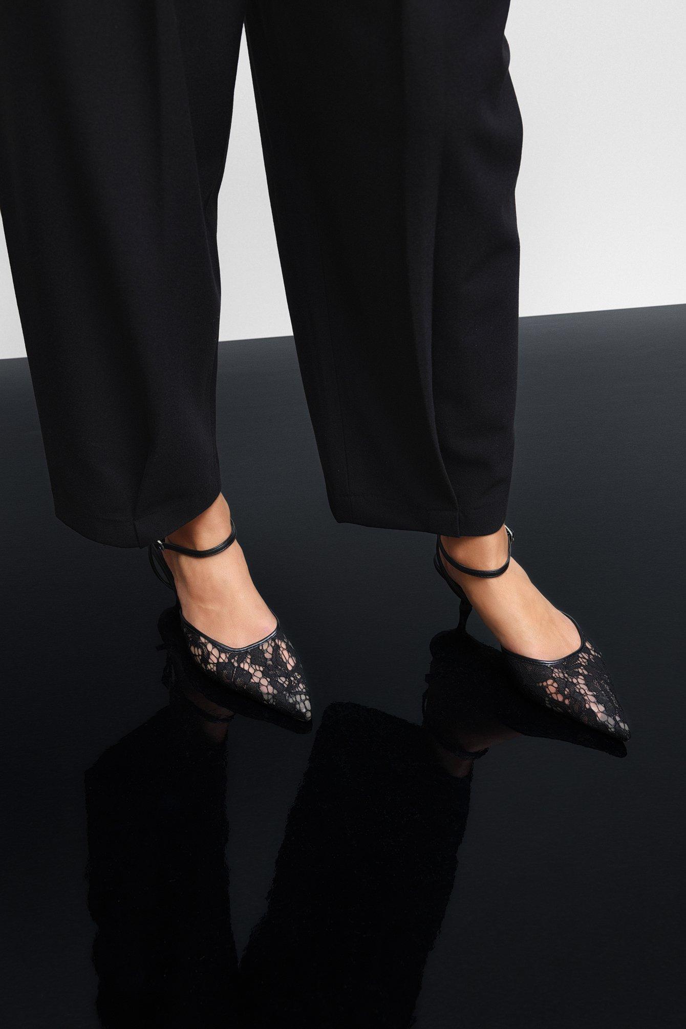 Low Heel Lace Pumps Product Image